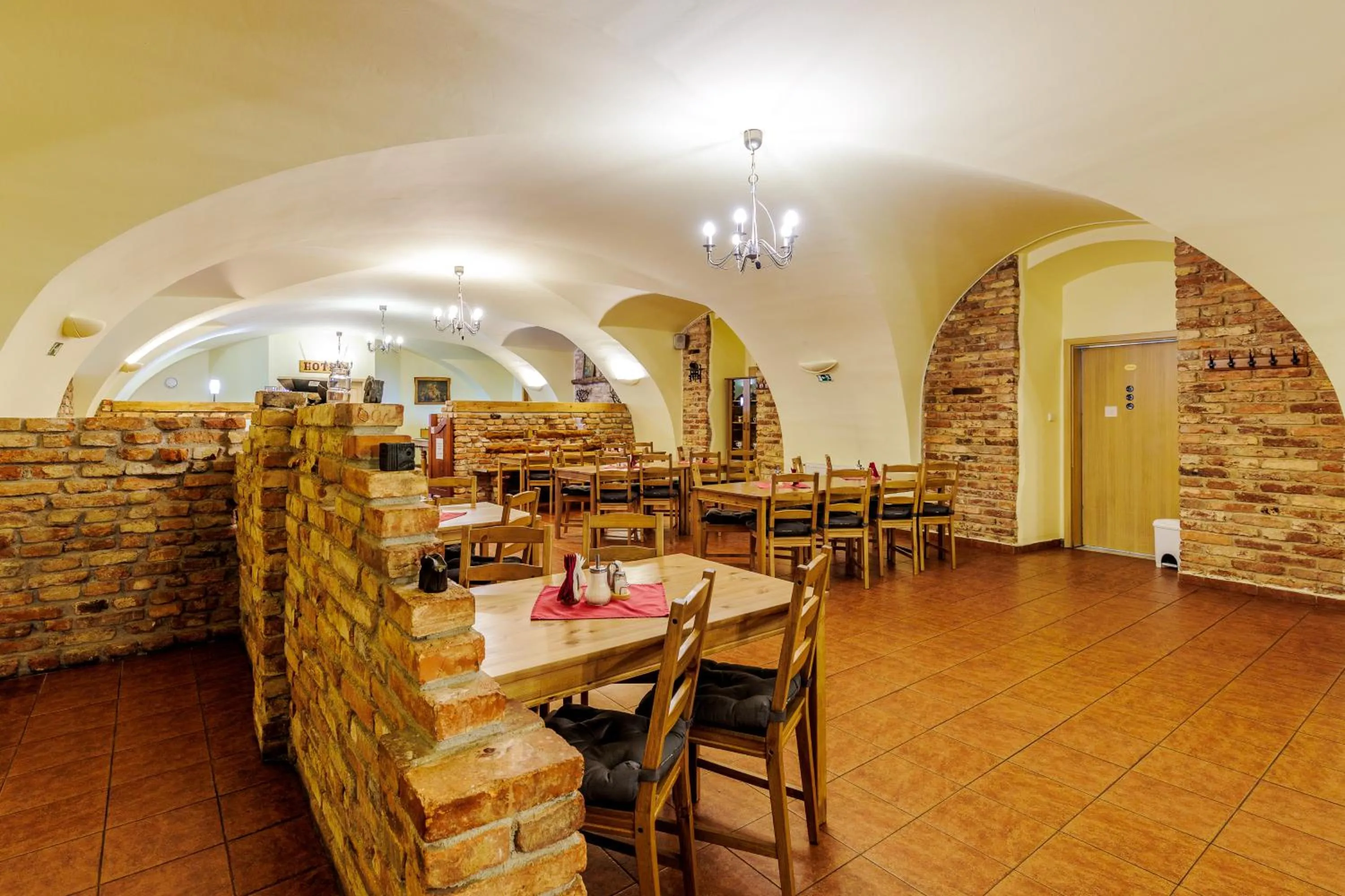 Restaurant/places to eat in Hotel STARÝ PIVOVAR