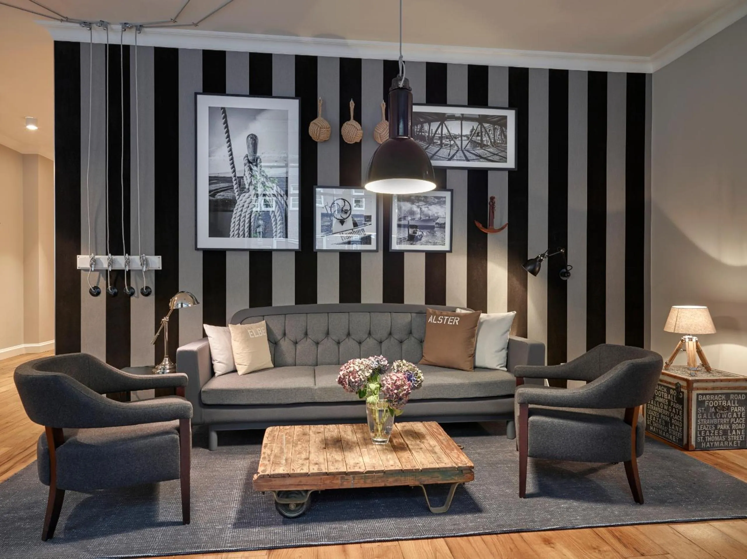 Lobby or reception in Hapimag Ferienwohnungen Hamburg