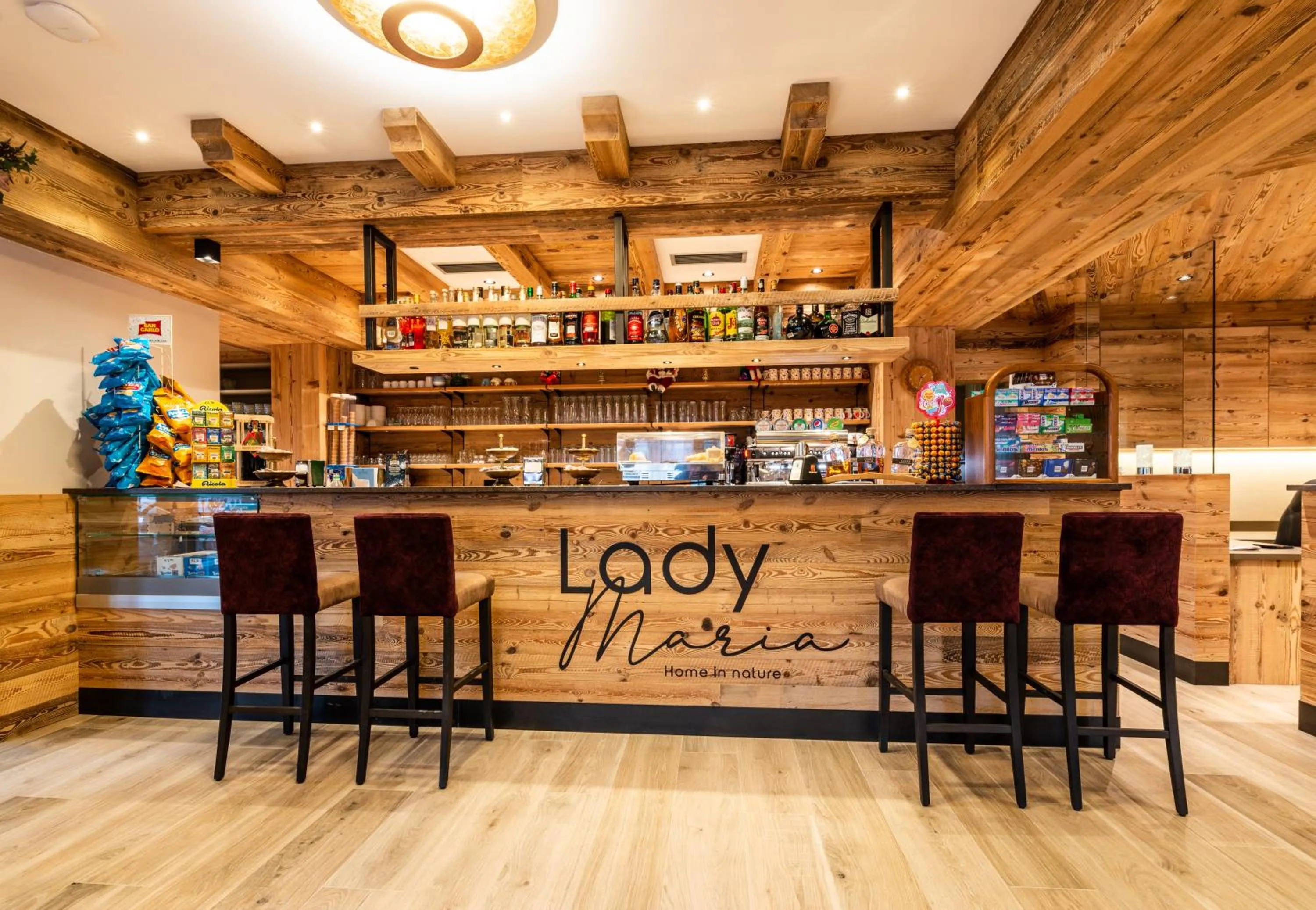 Lounge or bar in Lady Maria Hotel Wellness & Resort