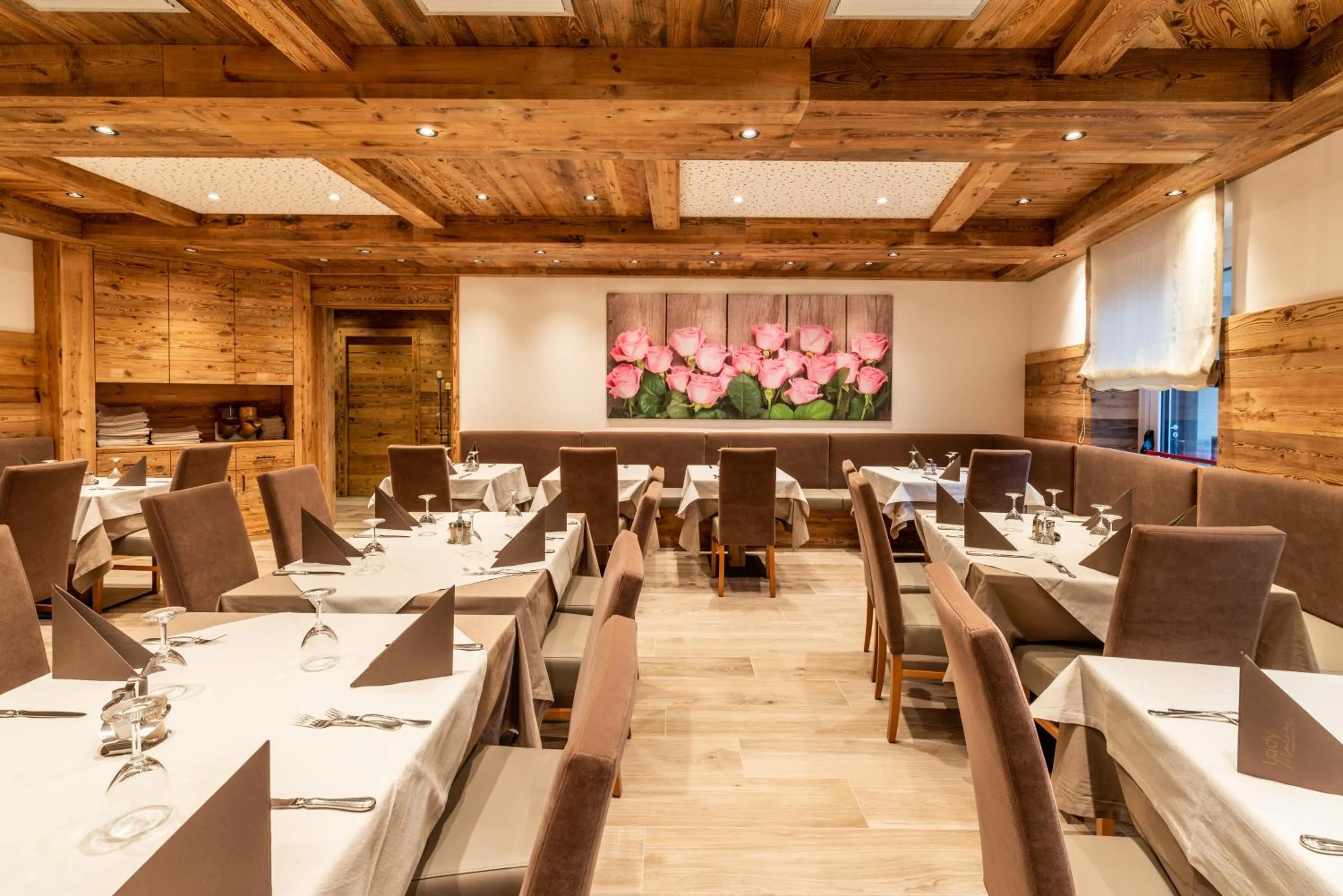 Restaurant/places to eat in Lady Maria Hotel Wellness & Resort