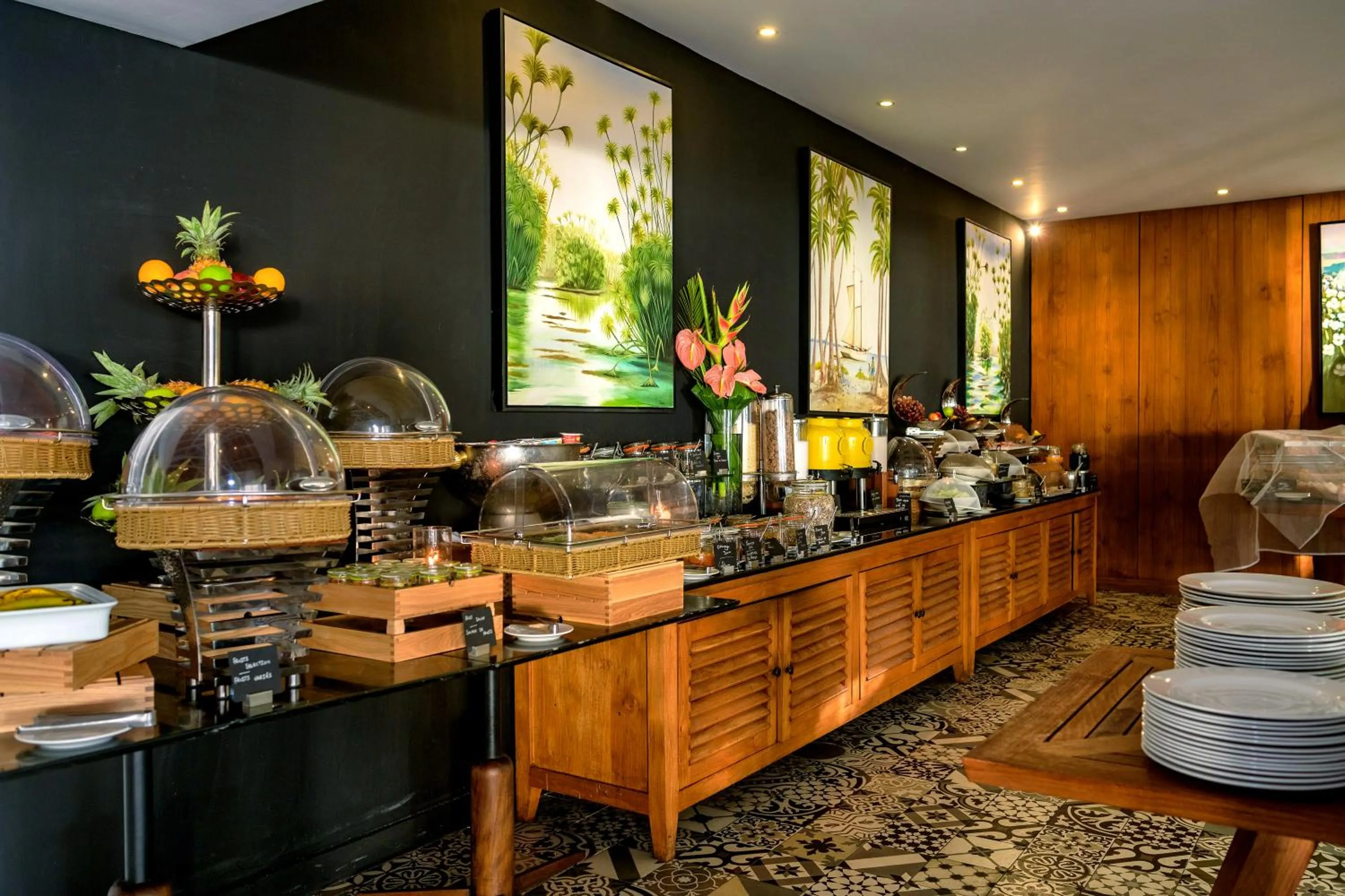 Restaurant/places to eat in Seasense Boutique Hotel & Spa