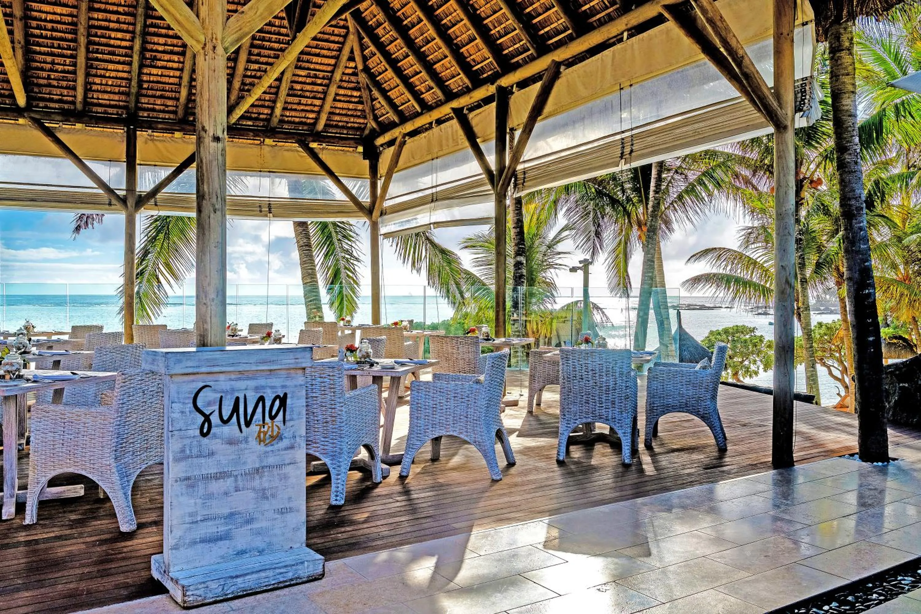 Restaurant/places to eat in Seasense Boutique Hotel & Spa