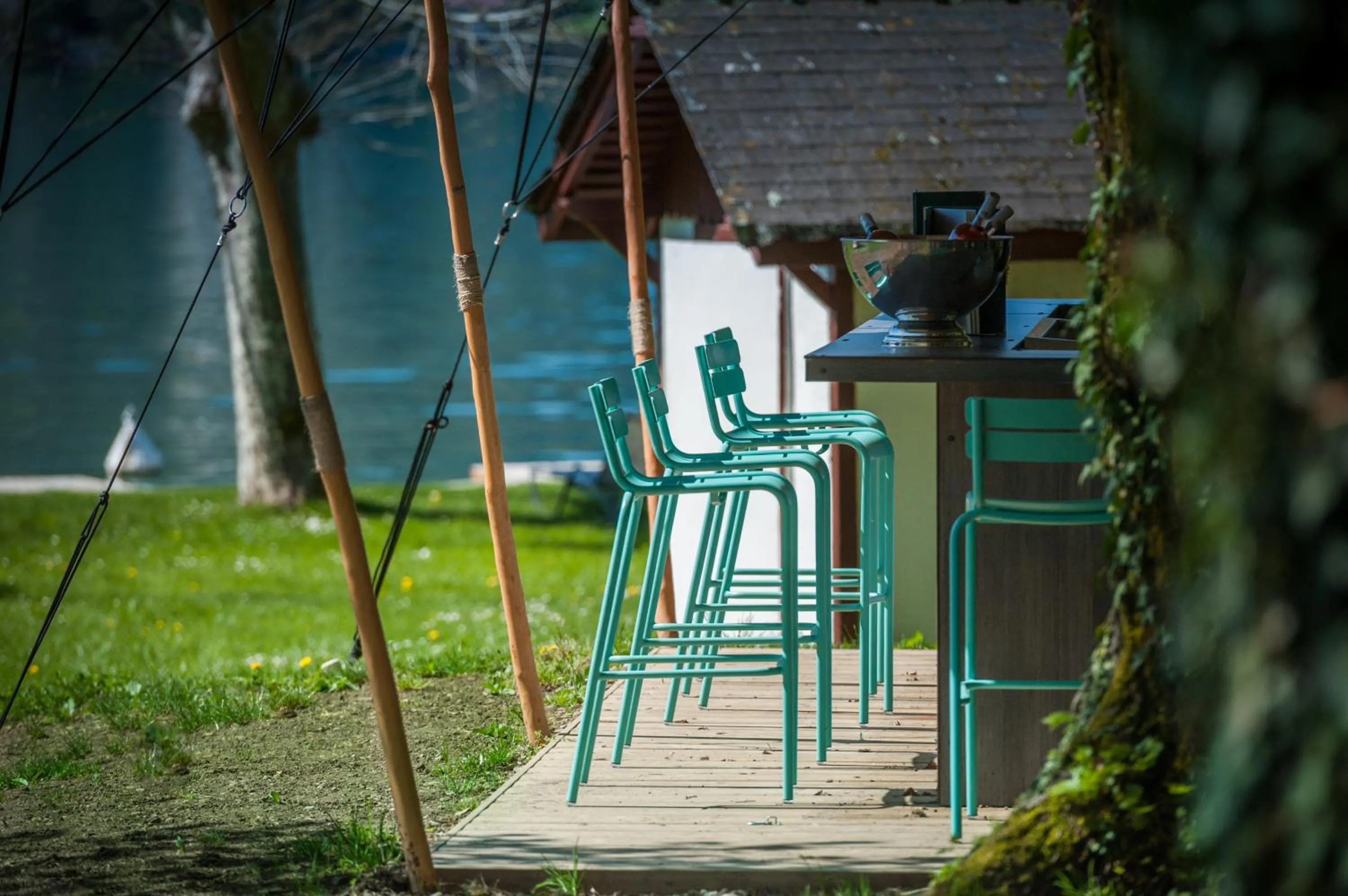 Lounge or bar in Hôtel Beau Site Talloires B SPA