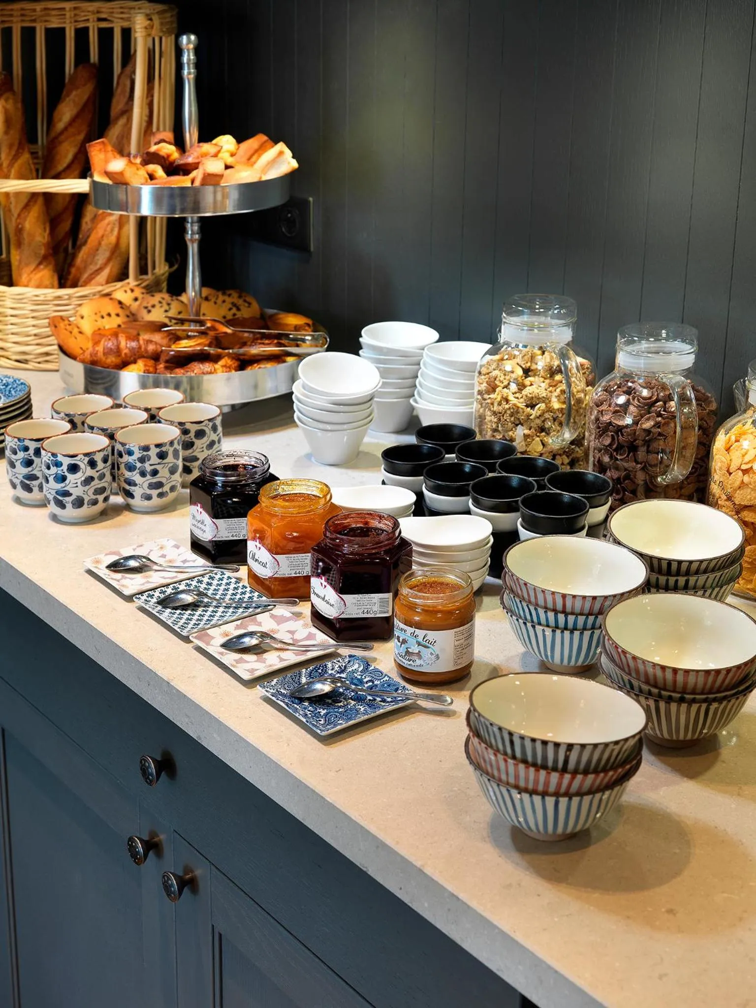 Buffet breakfast in Hôtel Beau Site Talloires B SPA