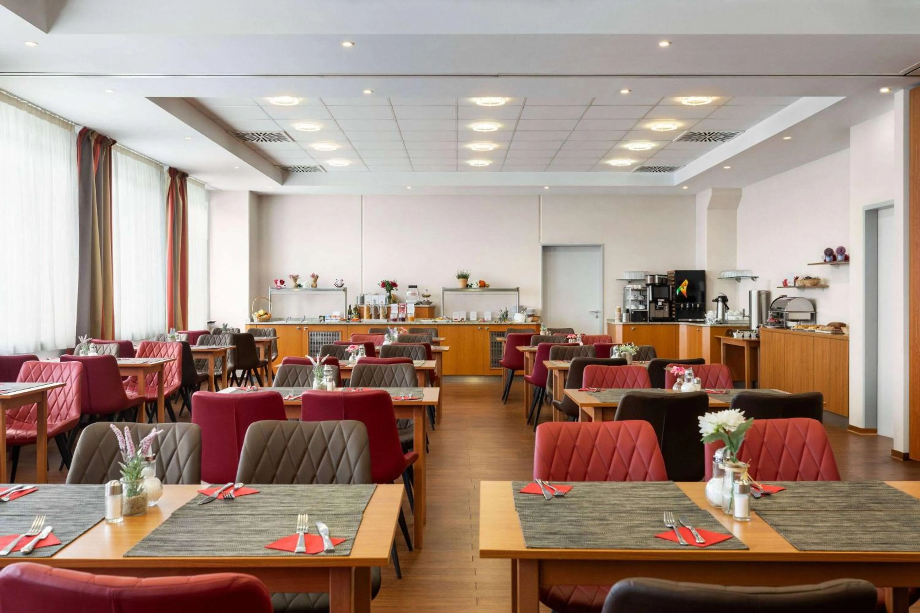 Breakfast in Amedia Express Passau, Trademark Collection by Wyndham