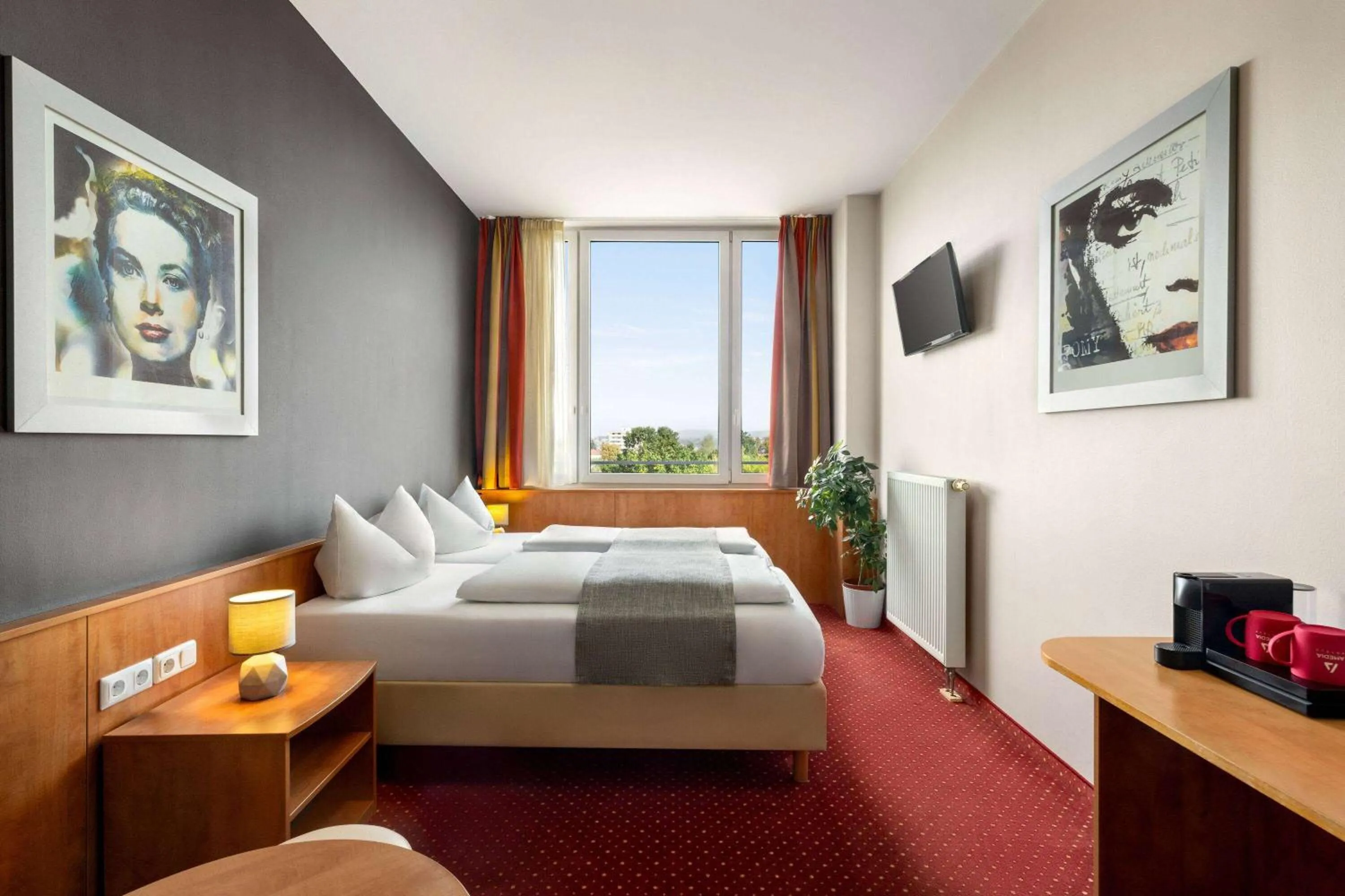 Photo of the whole room, Bed in Amedia Express Passau, Trademark Collection by Wyndham