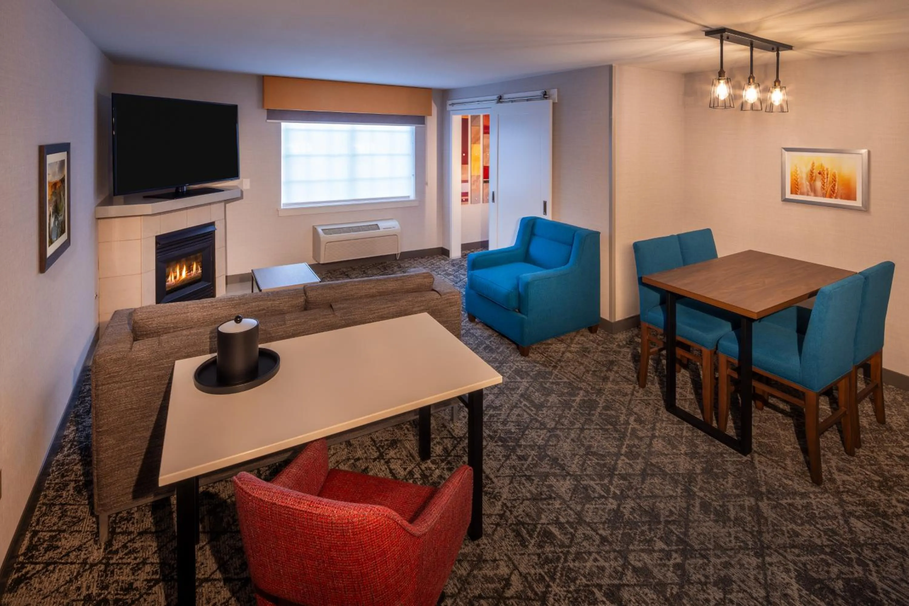 Living room in Hampton Inn Pullman