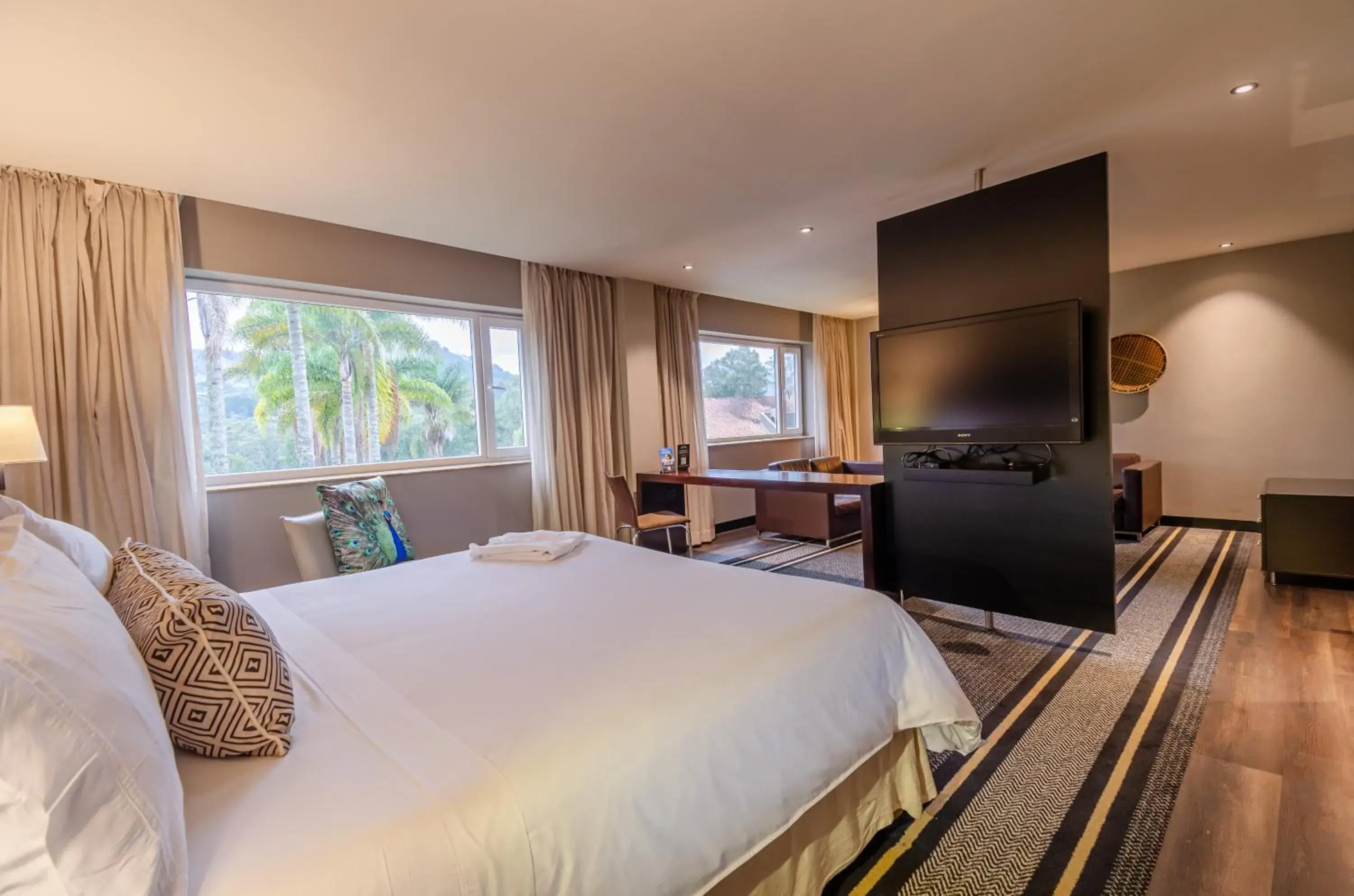 Junior Suite in Movich Hotel Las Lomas Junior Suite in Movich Hotel Las Lomas