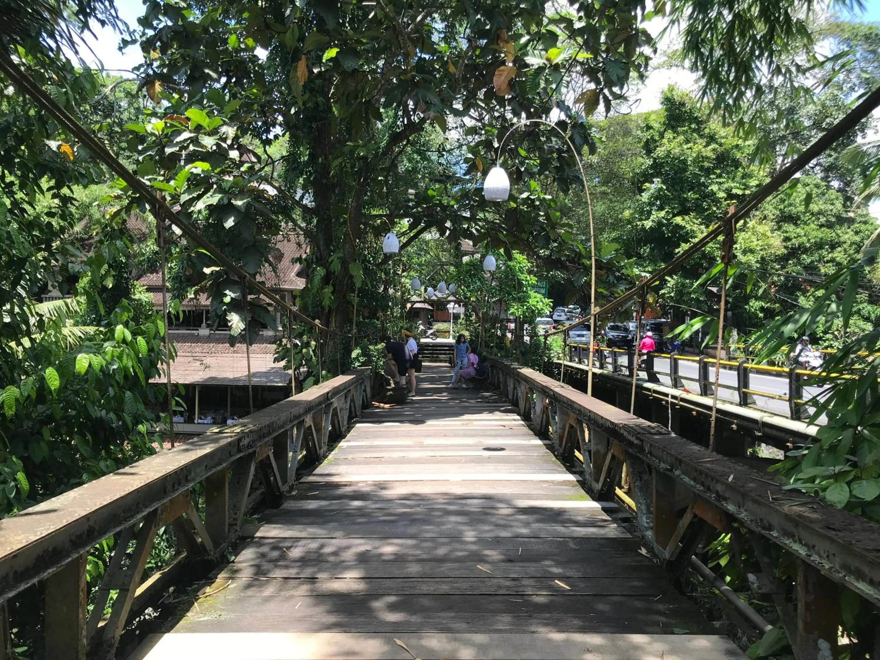 Nearby landmark in WW Backpackers