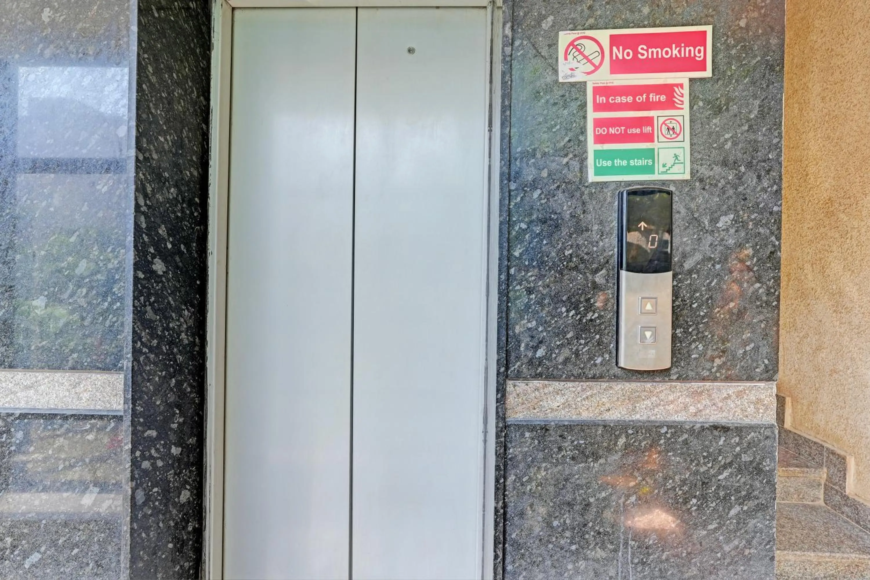 Lobby or reception in Hotel O PMR Hotel