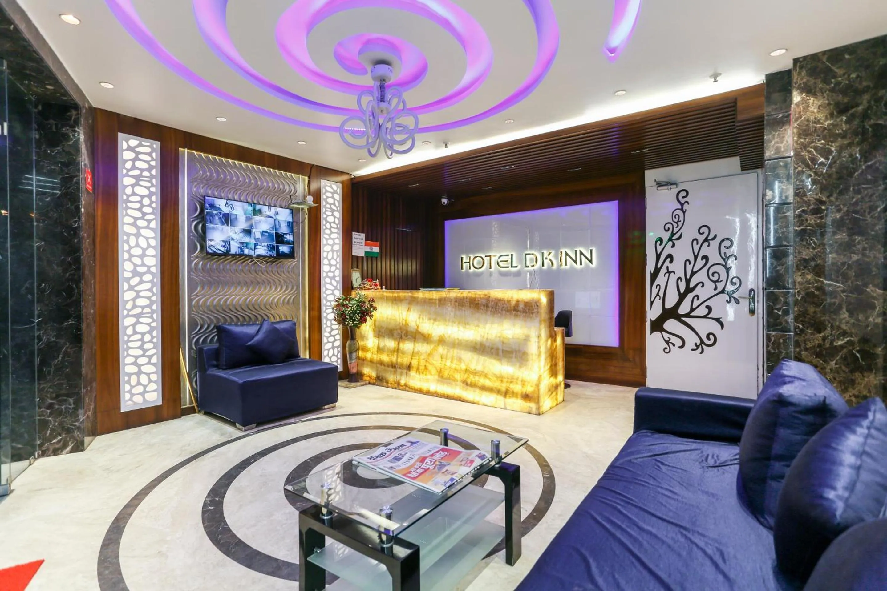 Lobby or reception in Super Hotel O Dk Inn Near Kalighat Kali Temple