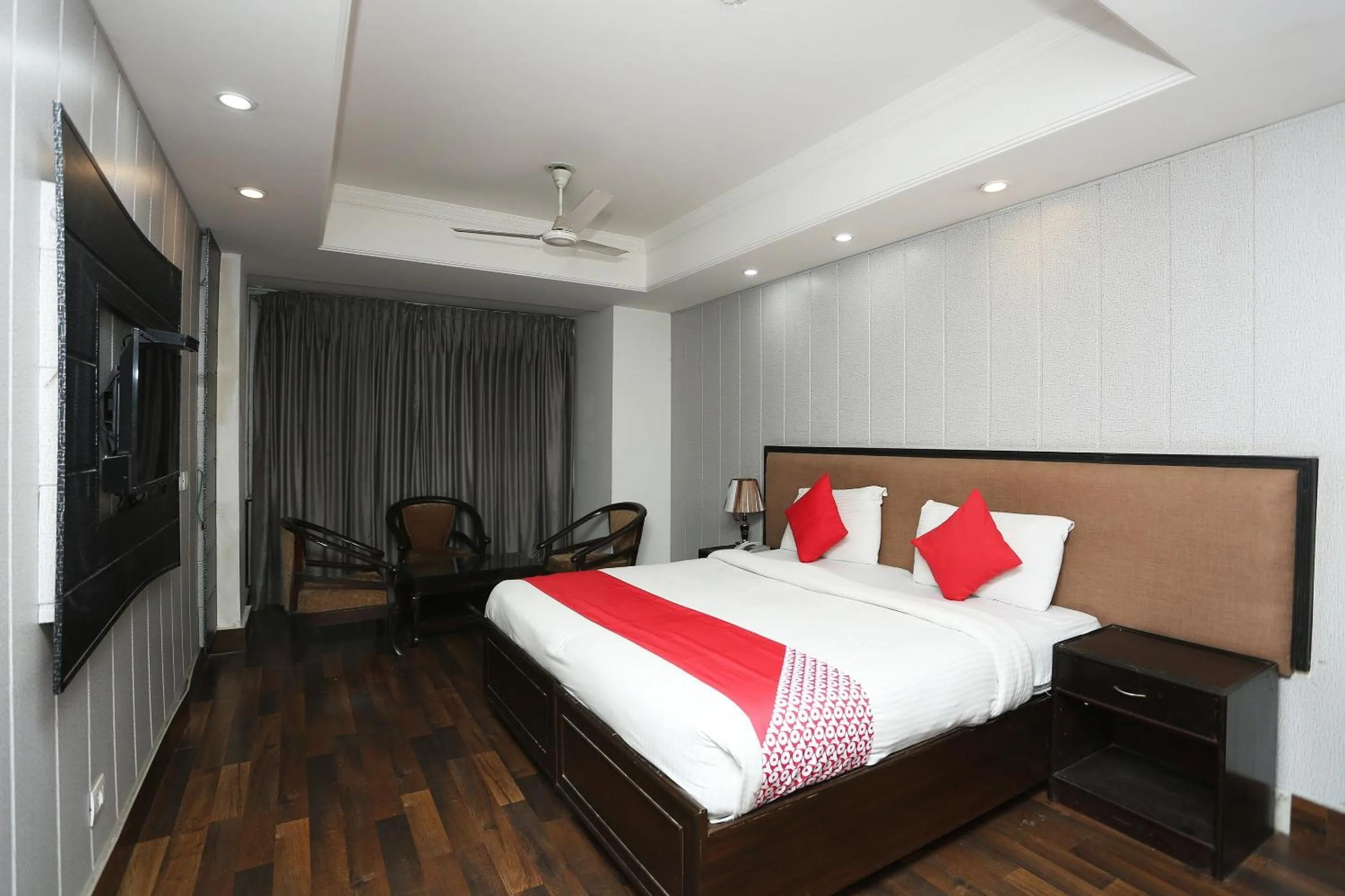 Bedroom, Bed in Super Hotel O The Avenue Residency