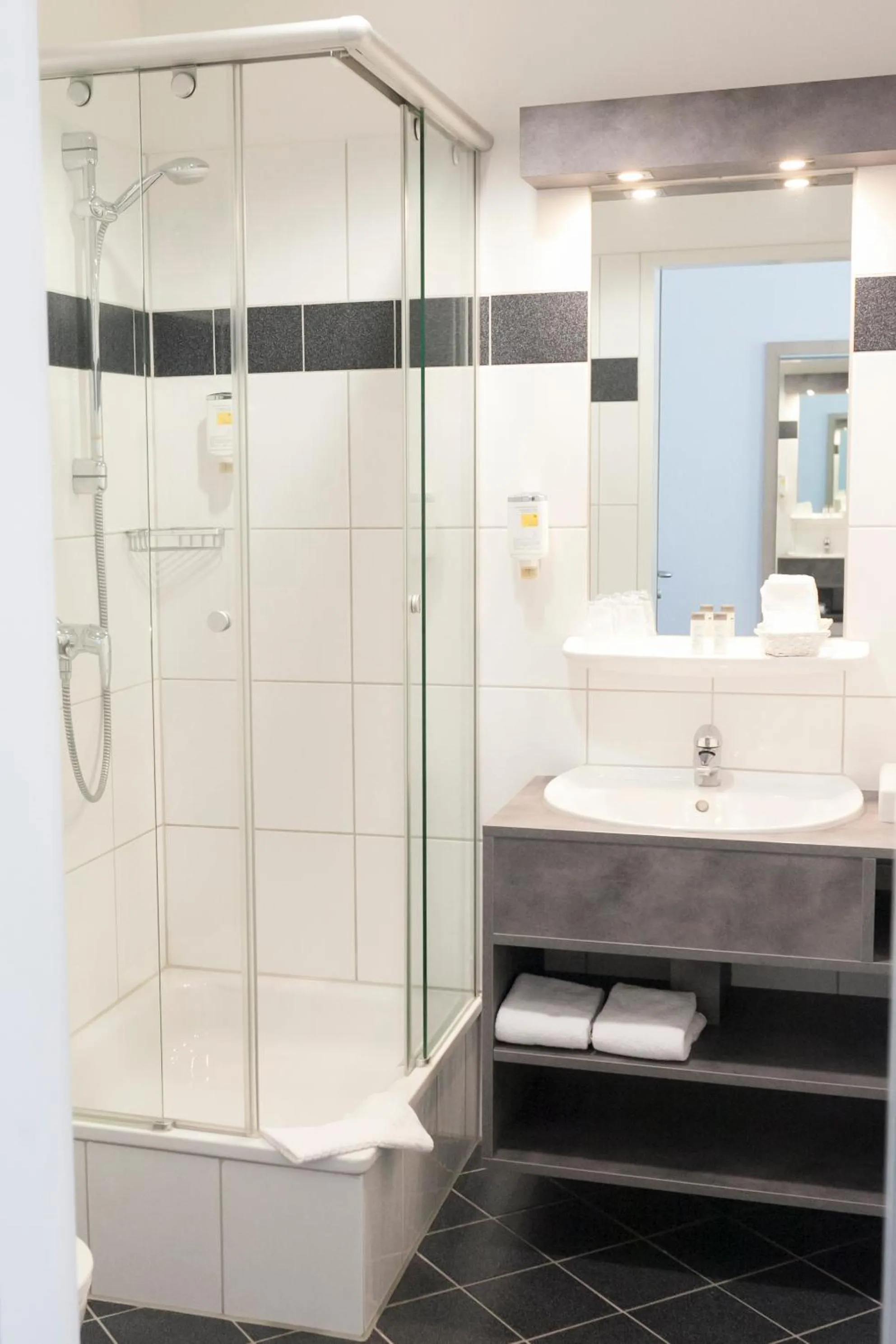 Bathroom in Johanniter Gästehaus