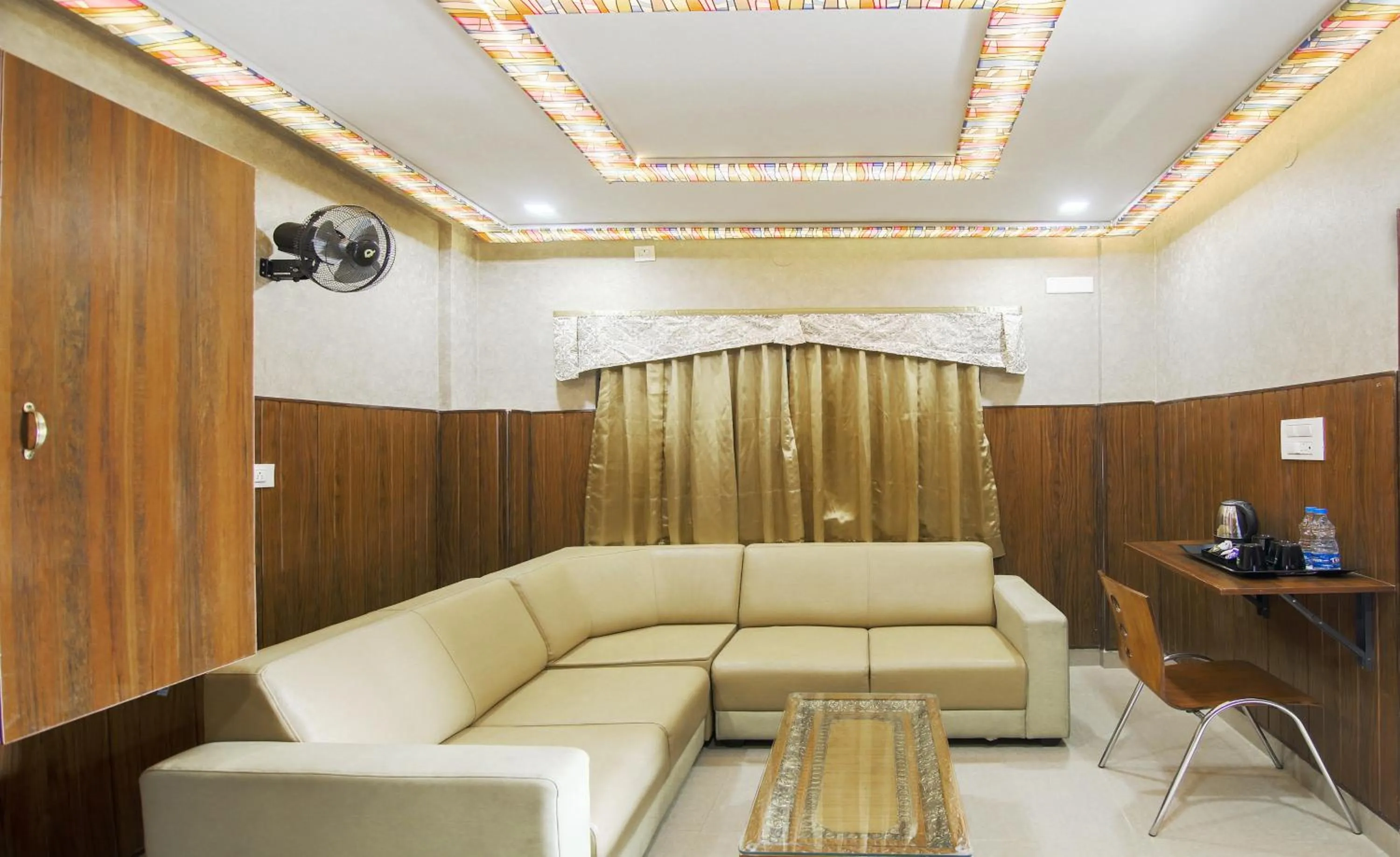 Seating area in Hotel Dvaraka Inn