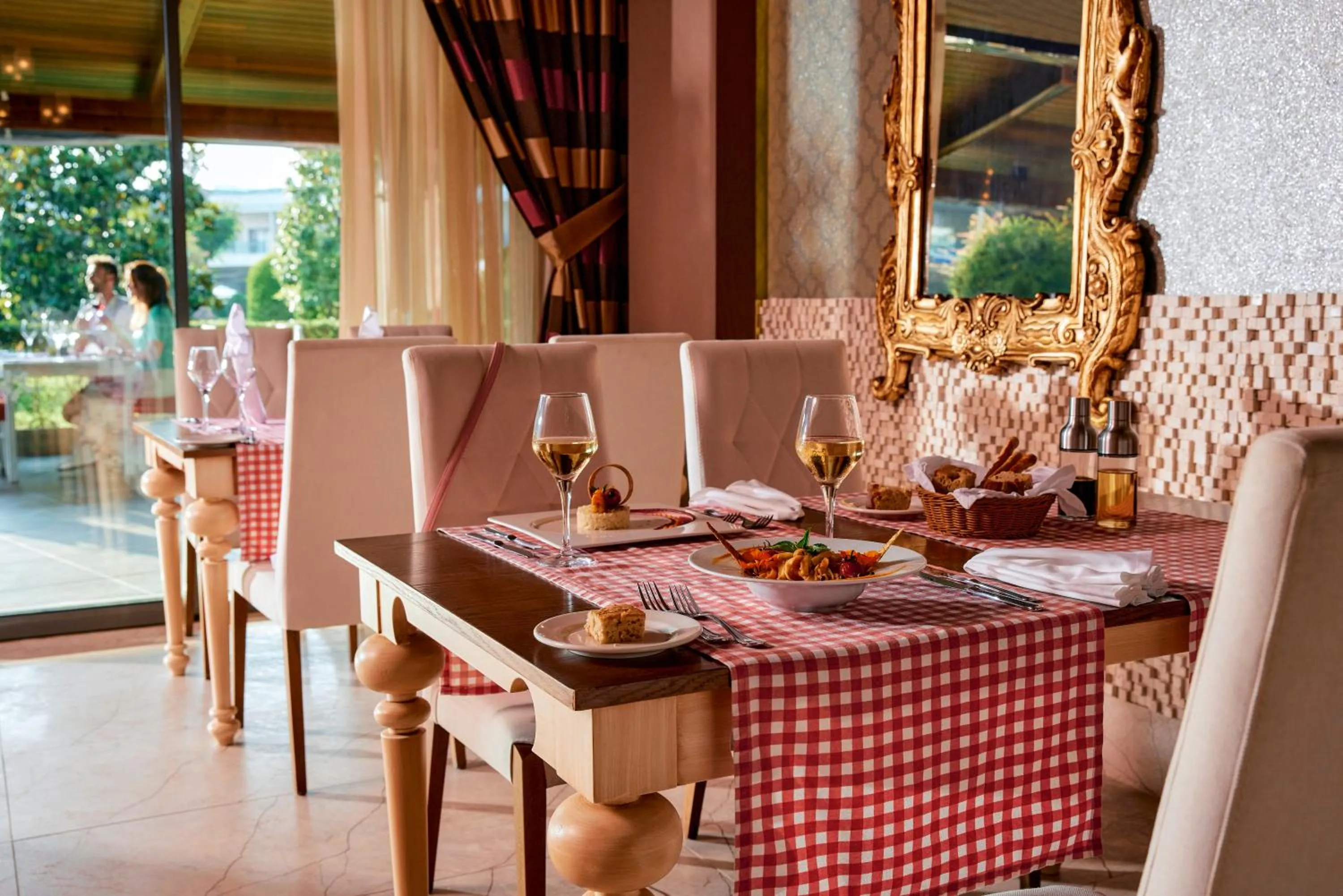 Restaurant/places to eat in Tui Magic Life Jacaranda