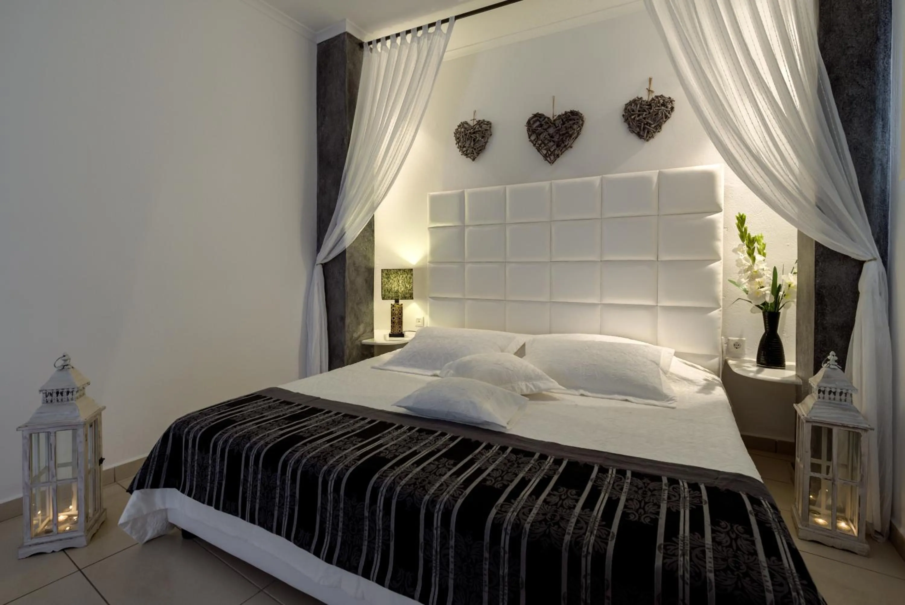 Photo of the whole room, Bed in Dream Island Hotel