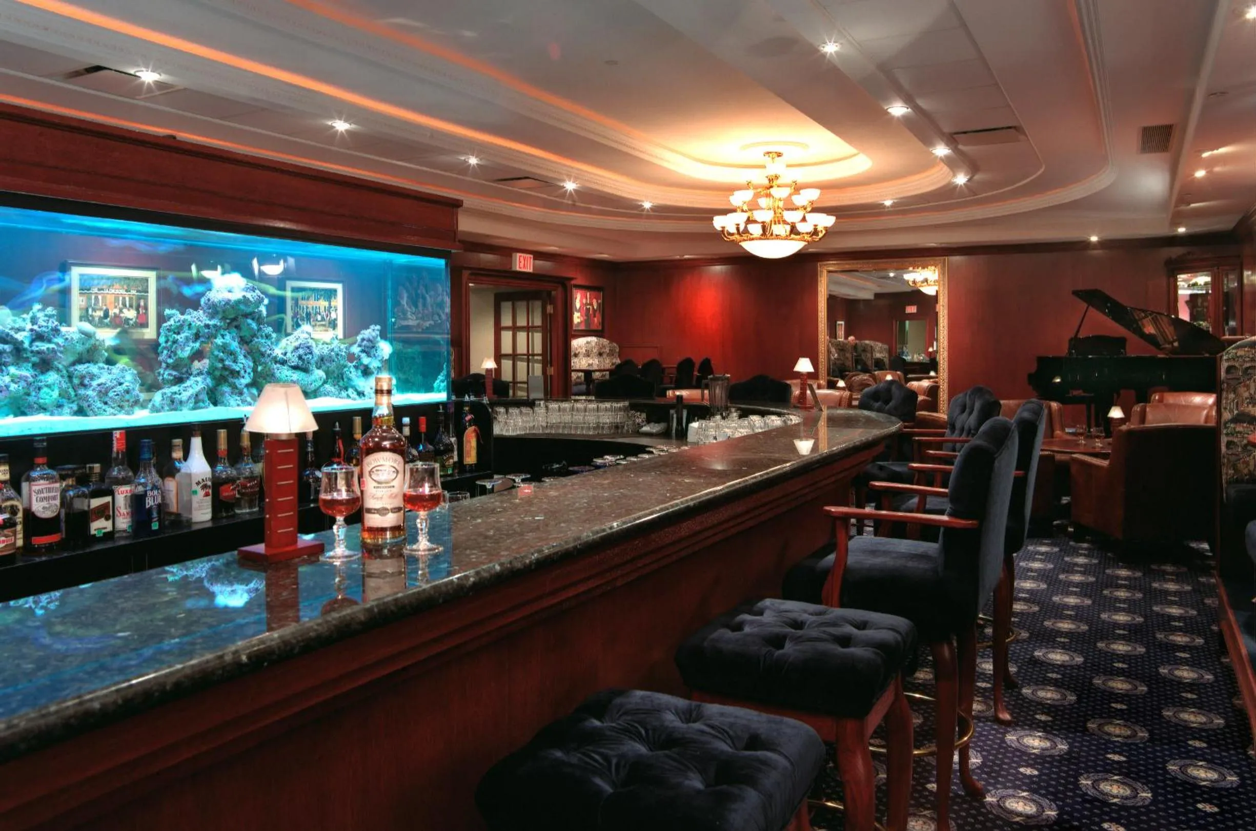 Chateau Louis Hotel & Conference Centre