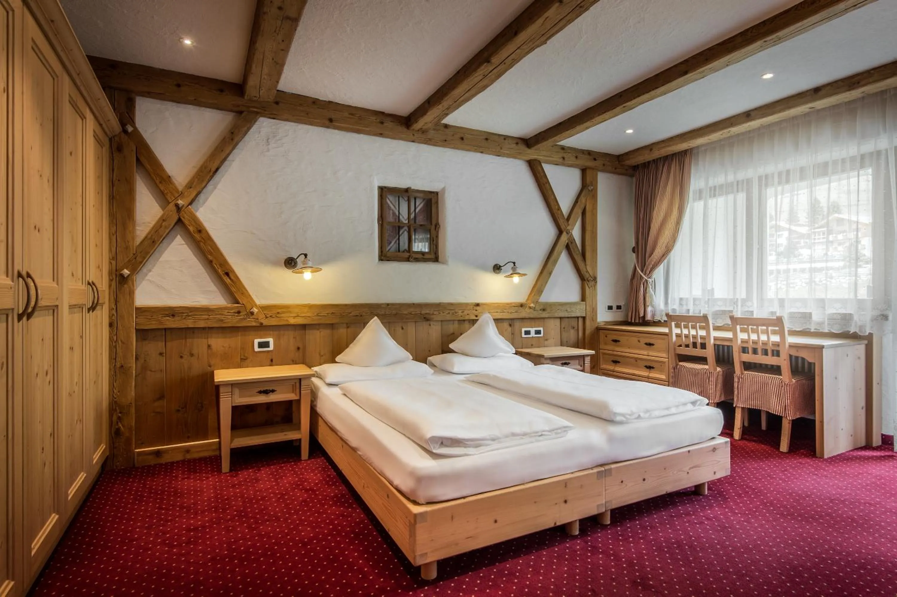 Photo of the whole room, Bed in Hotel Gran Ciasa