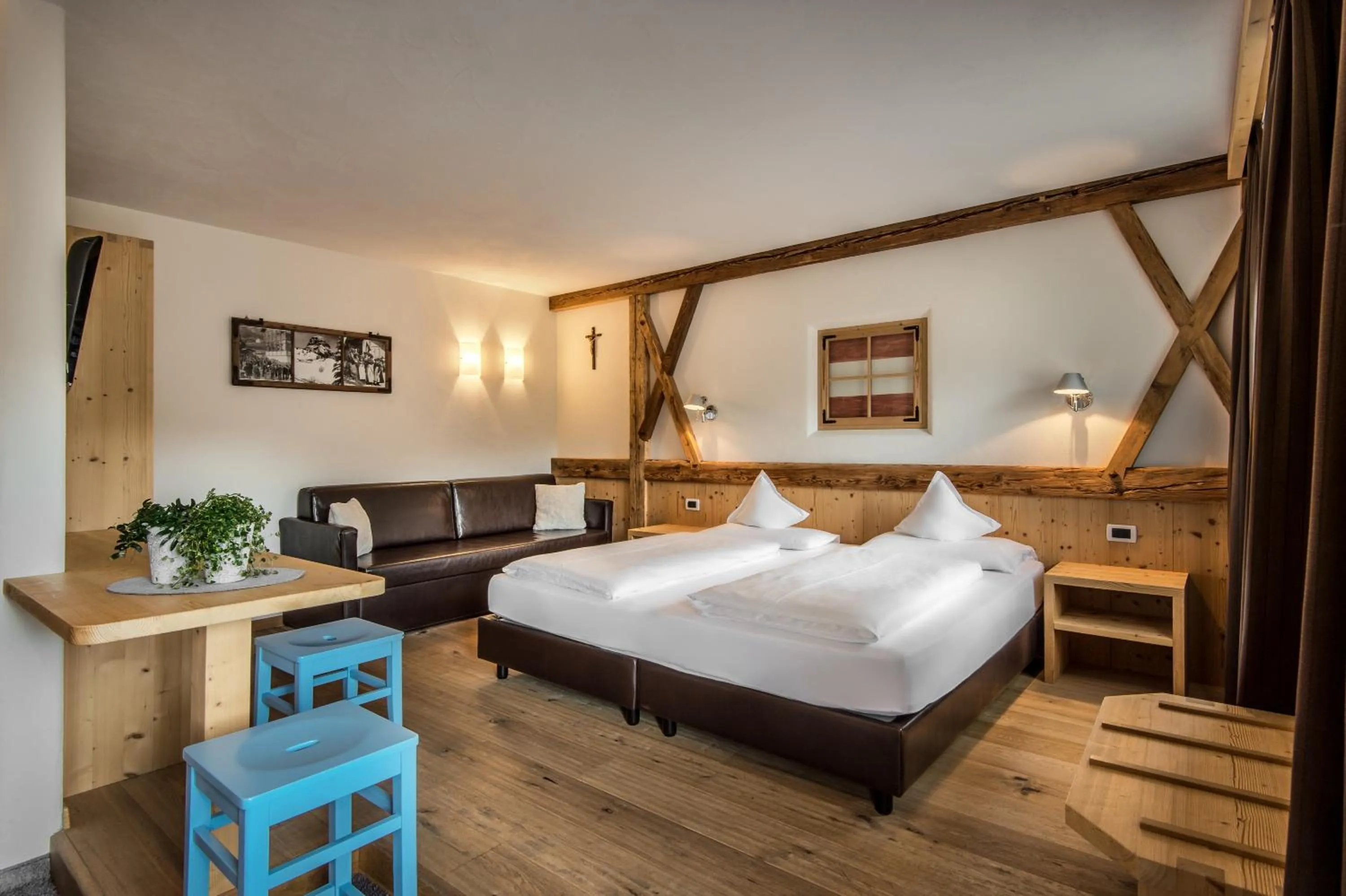 Photo of the whole room, Bed in Hotel Gran Ciasa