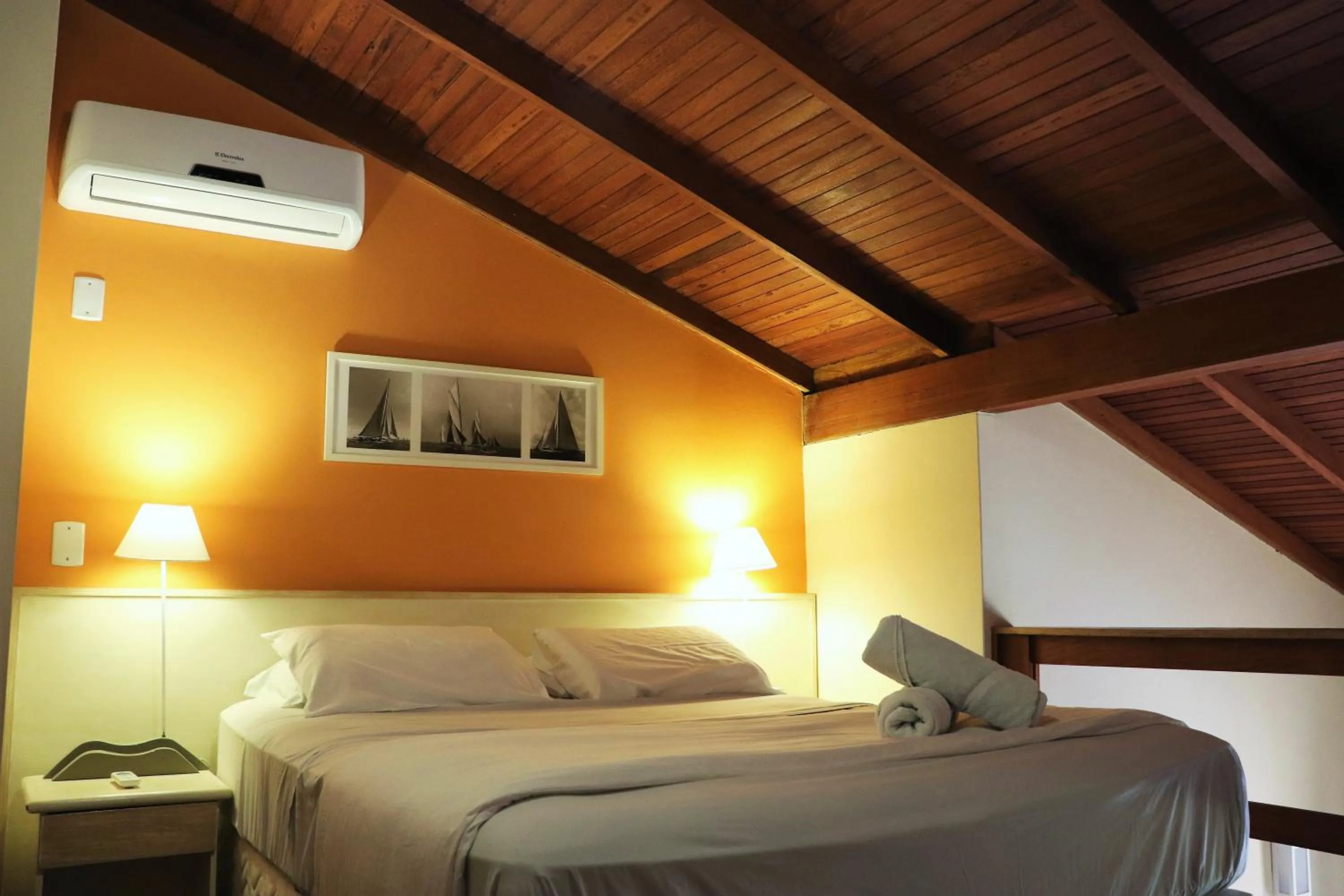 Bedroom, Bed in Pousada Do Capitão