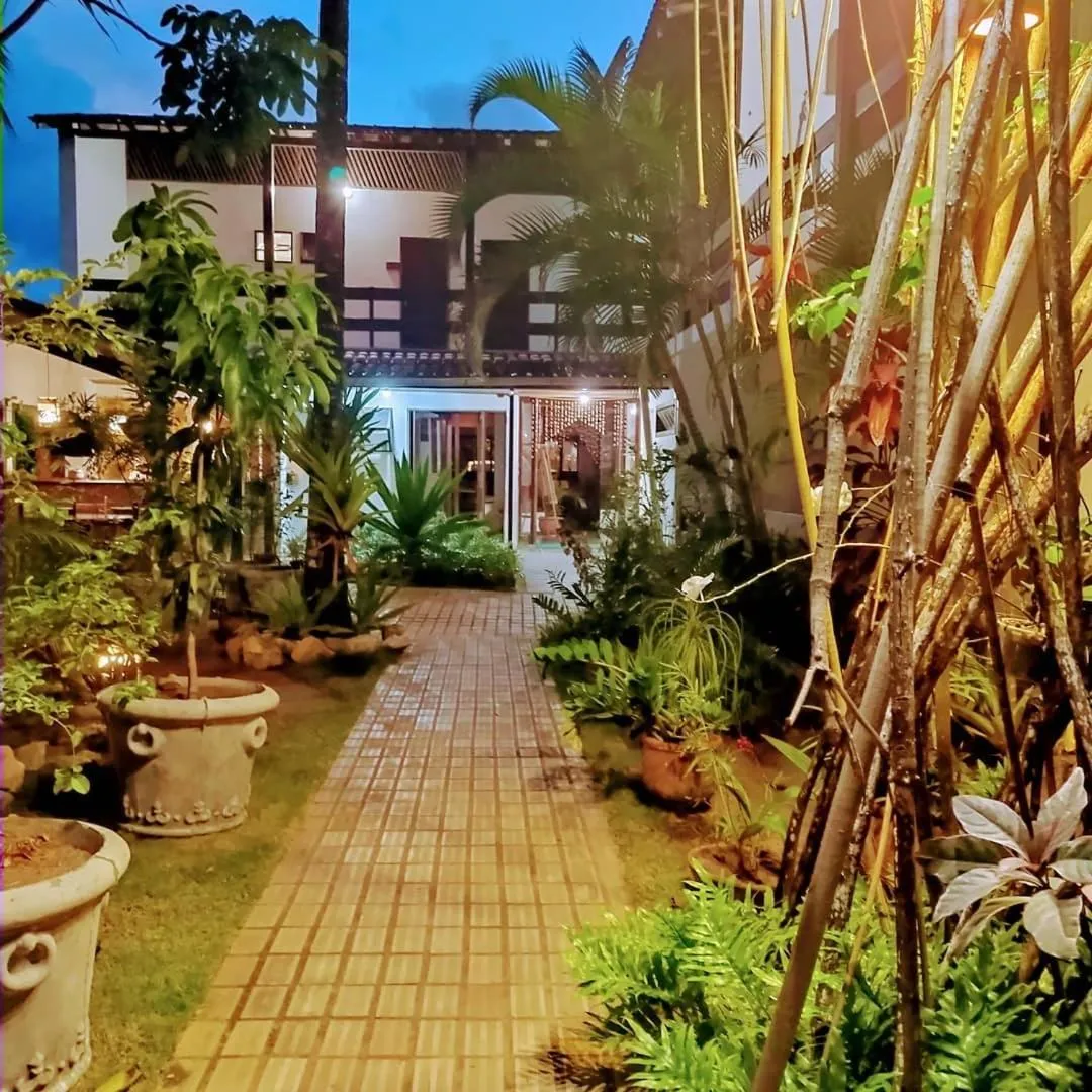 Property building in Pousada Guaratiba