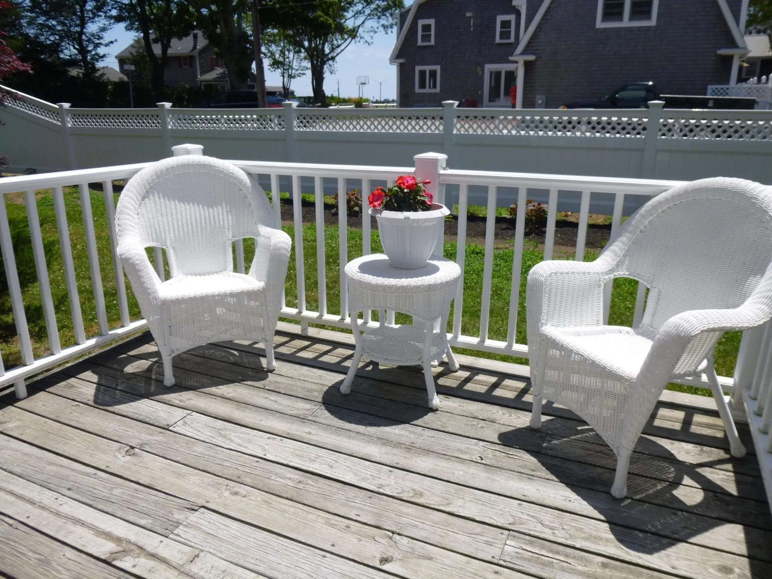 Day in Falmouth Heights Motor Lodge