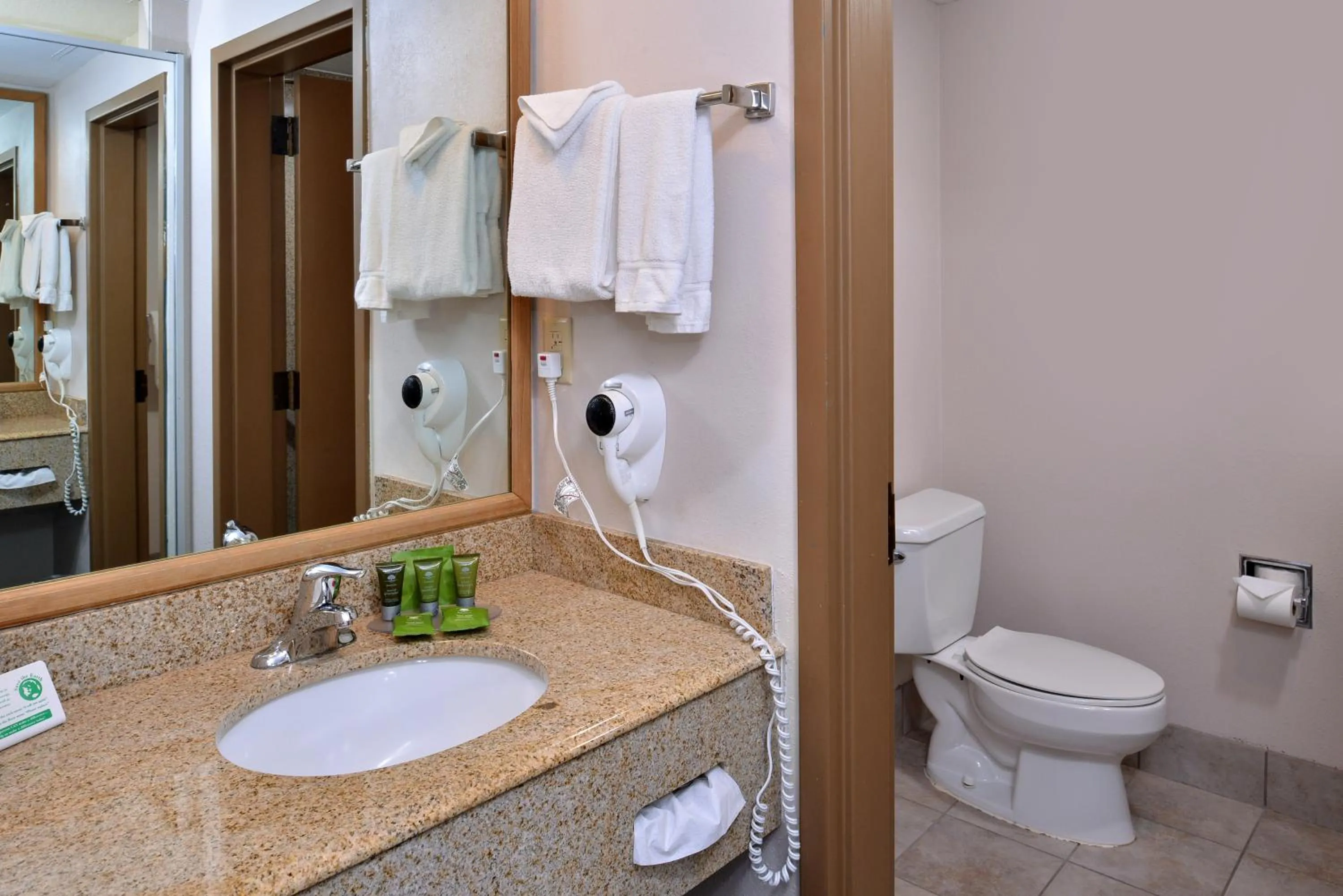 Bathroom in Stage Coach Inn