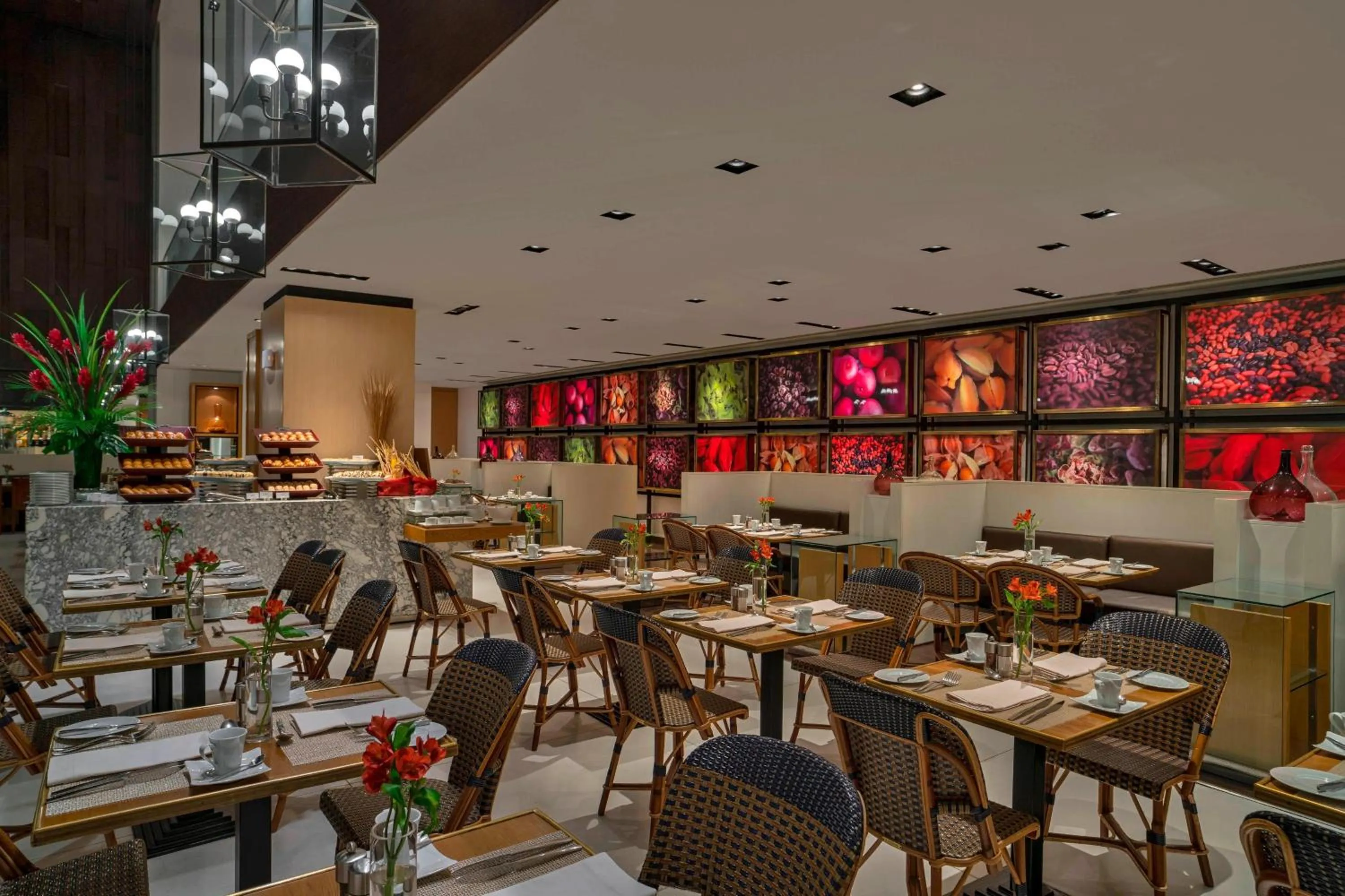 Restaurant/places to eat in The Westin Lima Hotel & Convention Center
