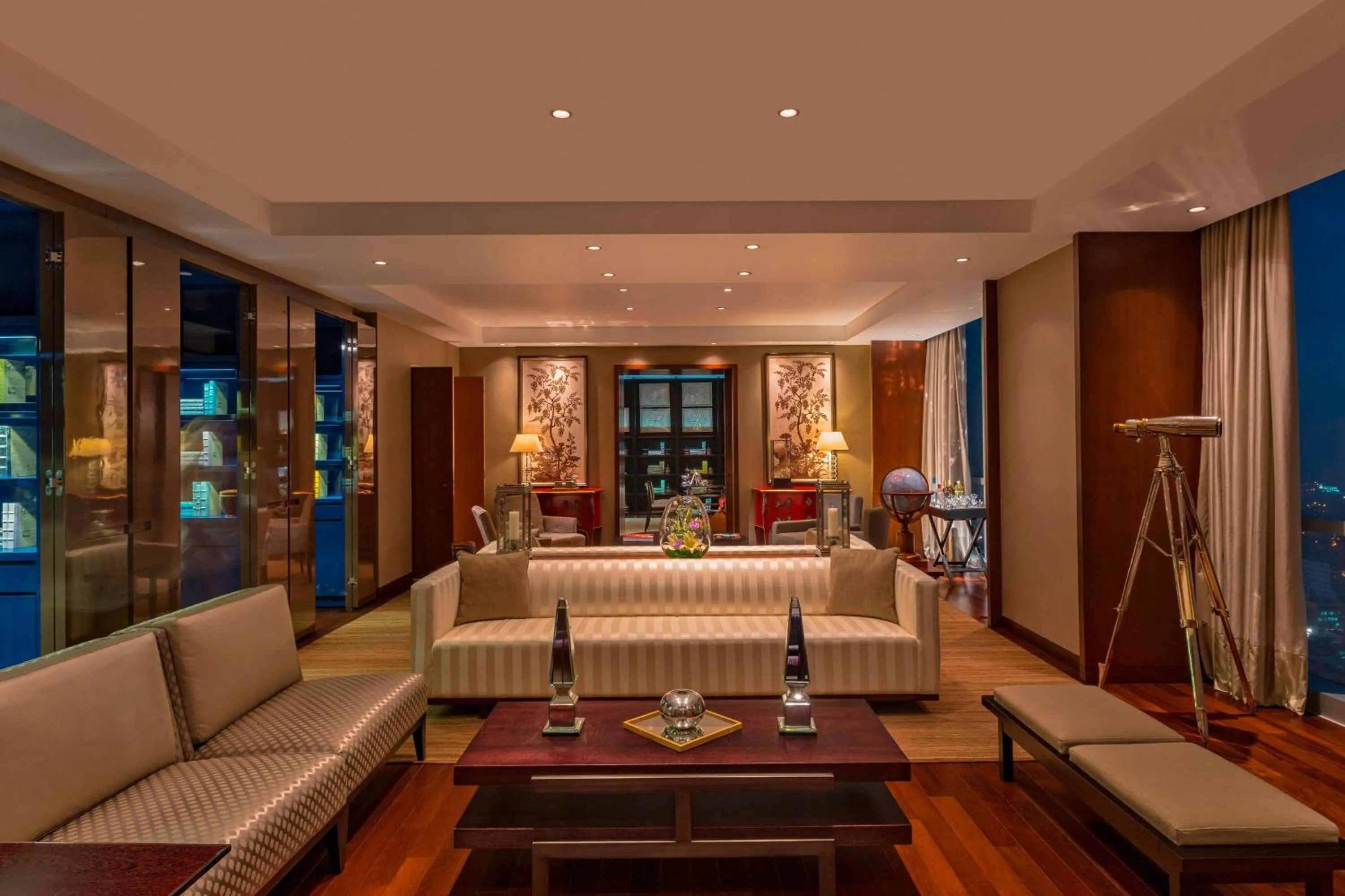 Living room in The Westin Lima Hotel & Convention Center