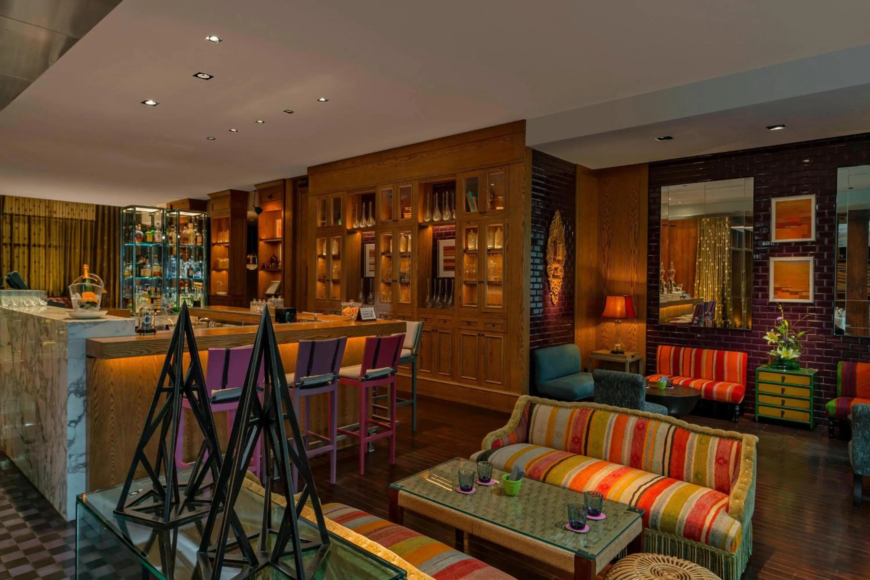 Lounge or bar in The Westin Lima Hotel & Convention Center