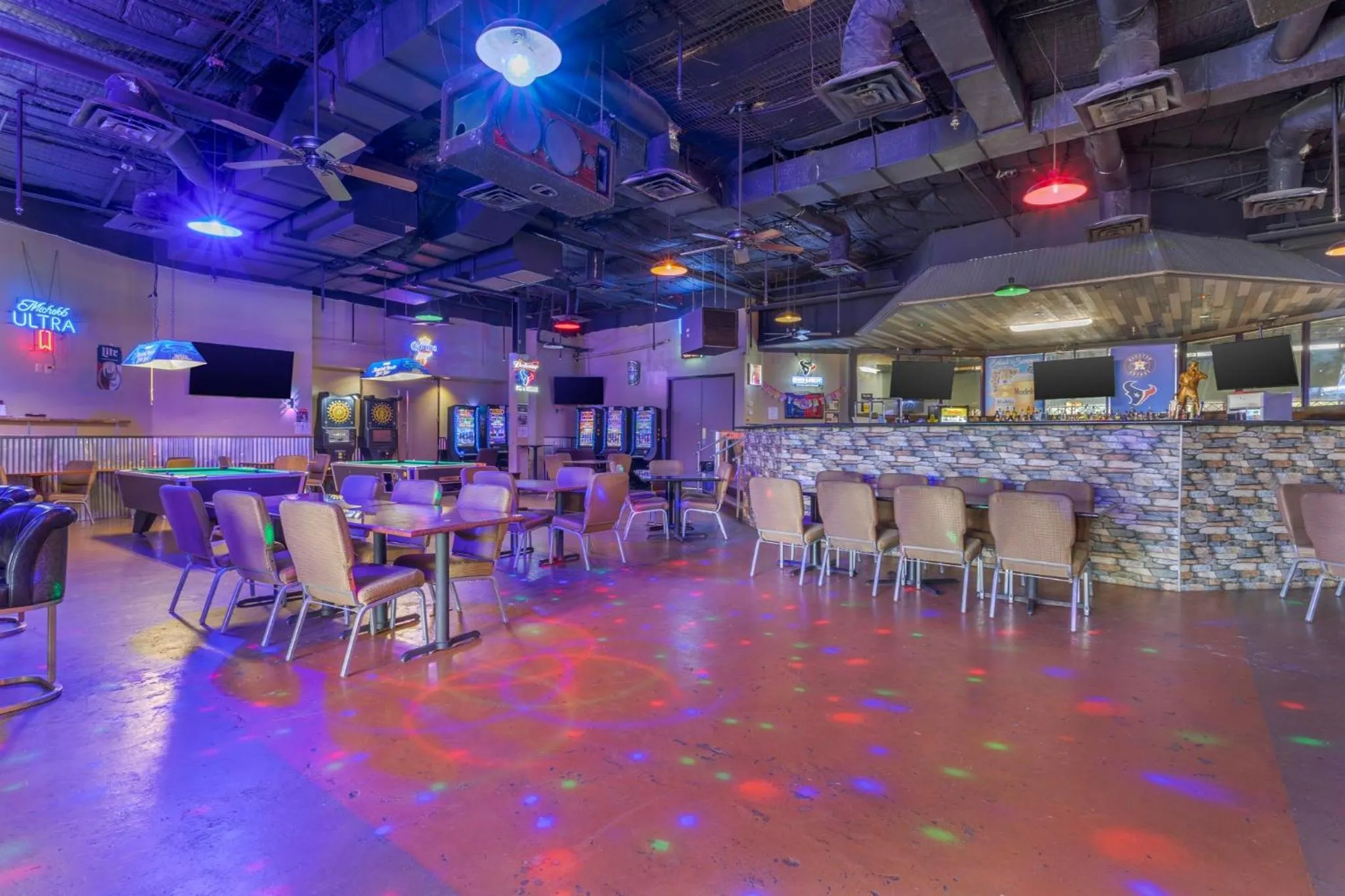 Lounge or bar in Red Roof Inn La Marque