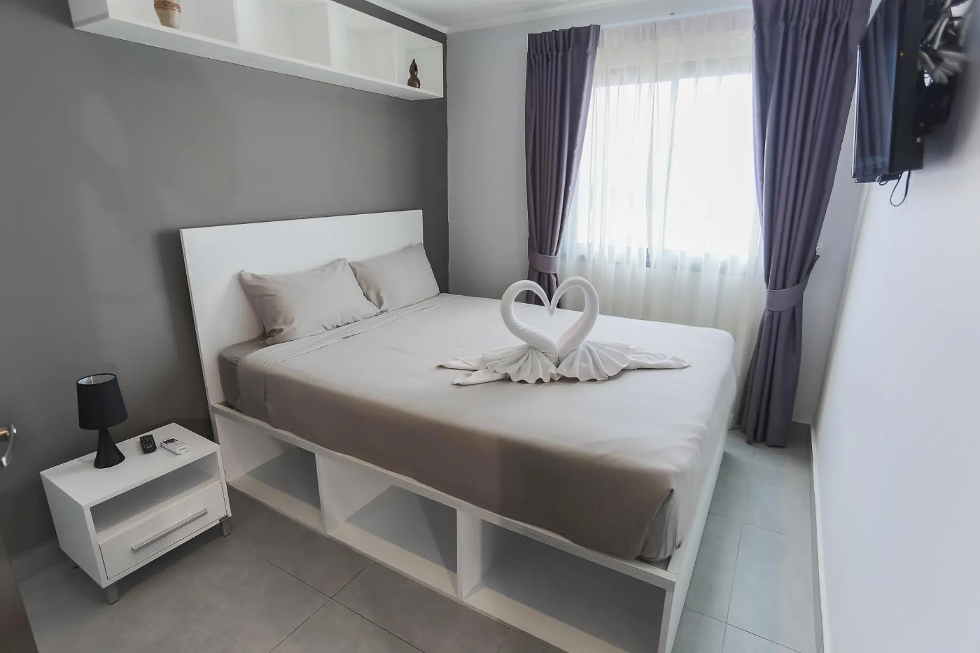 Bed in NOON Village Tower 1