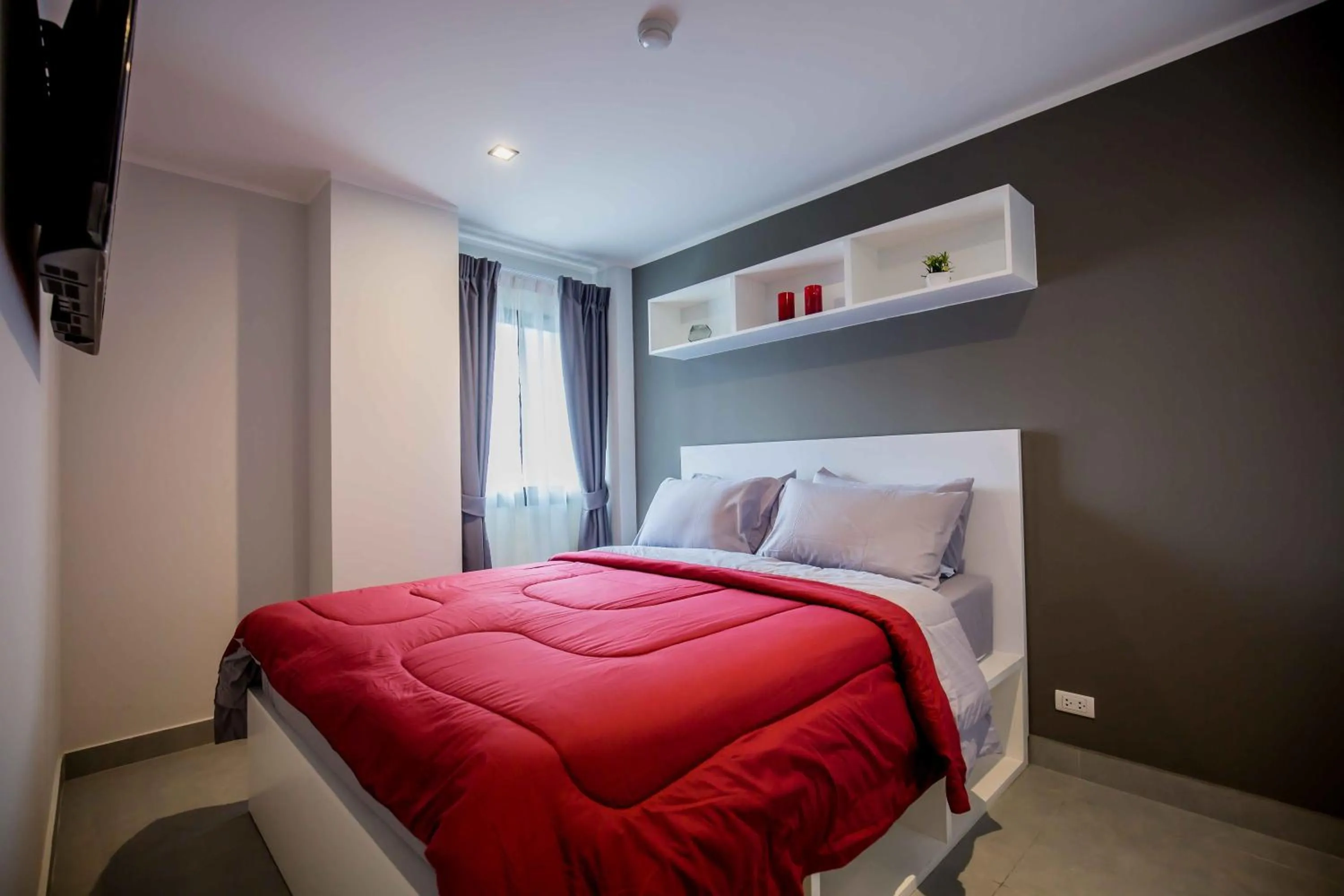 Bed in NOON Village Tower 1