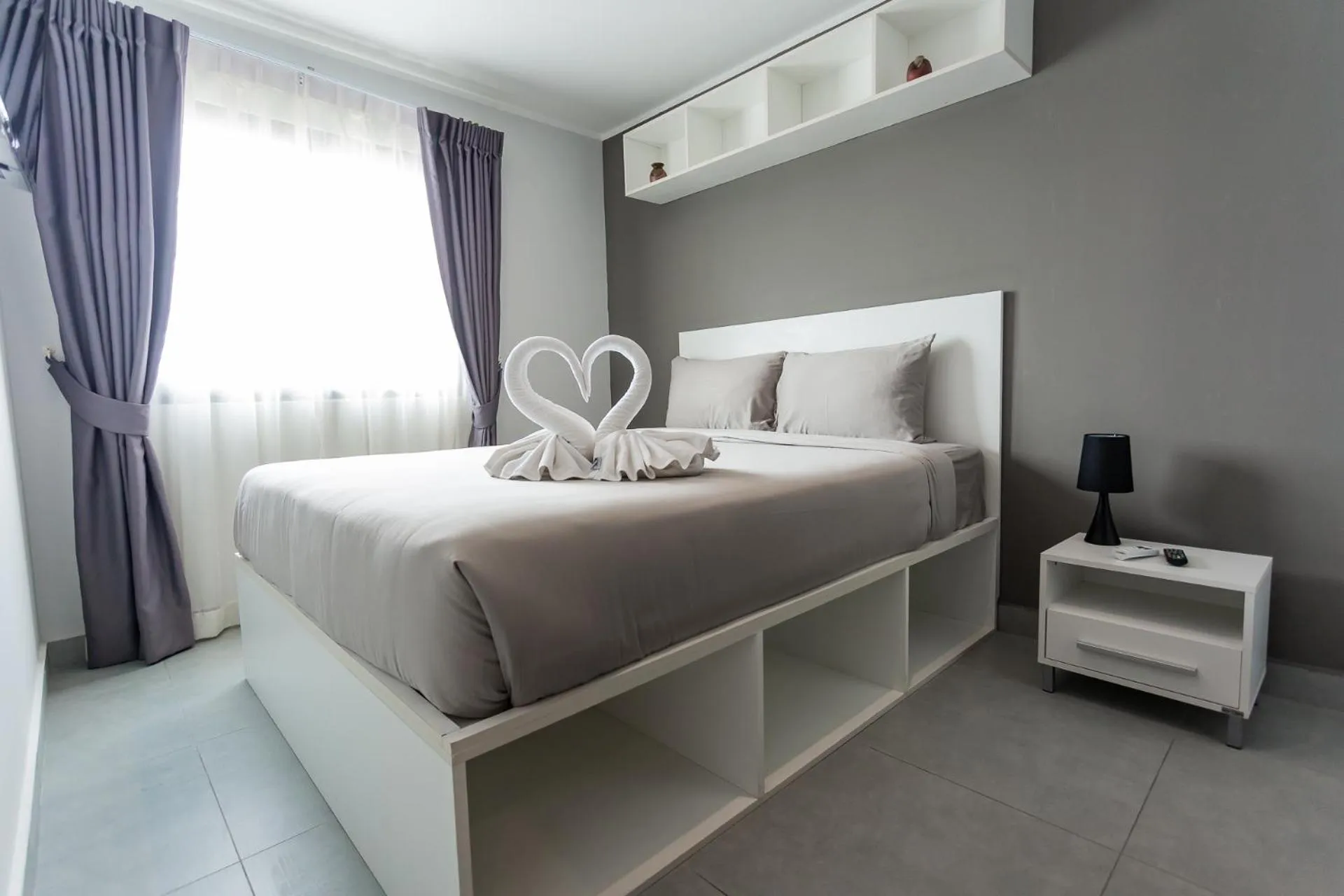 Bed in NOON Village Tower 1