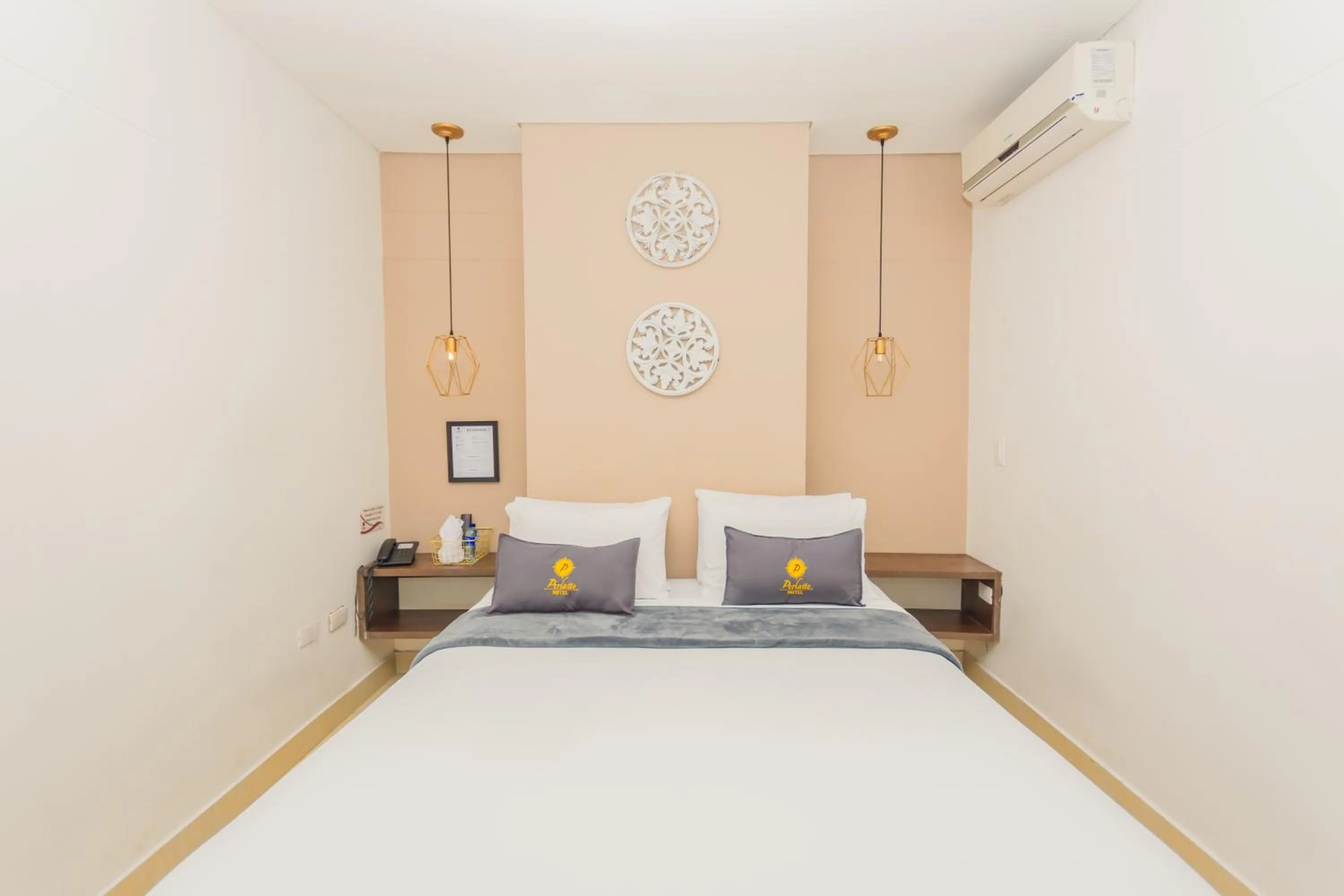 Bedroom, Bed in Hotel Perlatto