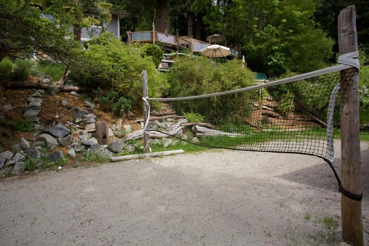 Halfmoon Haven Beach Cottage or Oceanview Suite