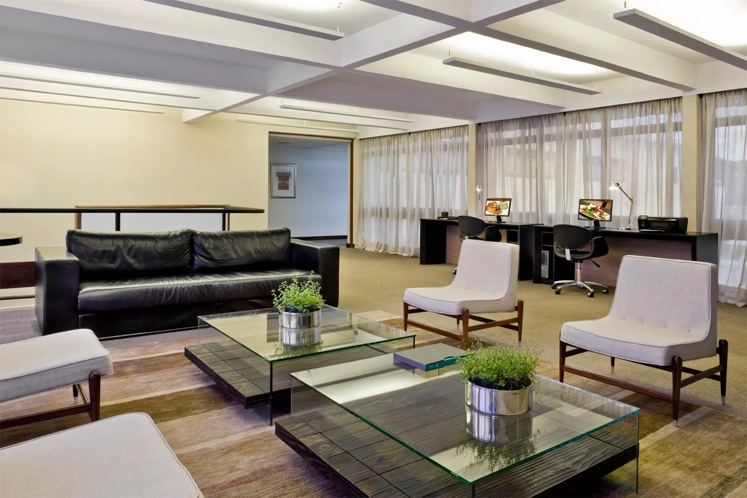 Lobby or reception in Sia Park Executive Hotel