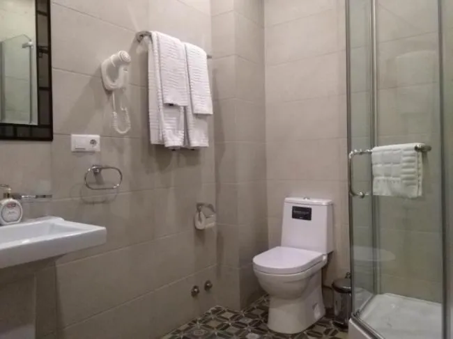 Eleon Boutique Hotel