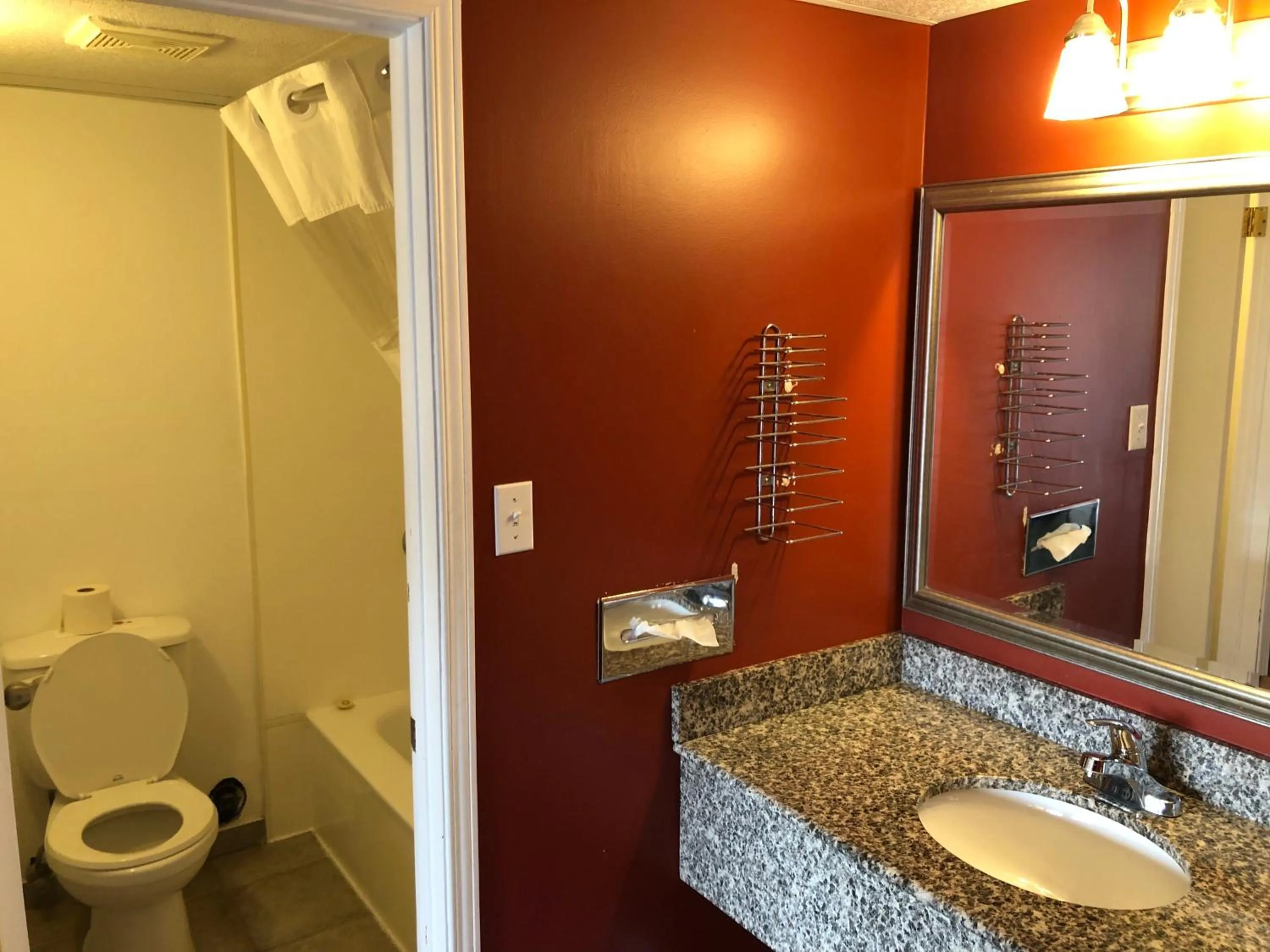 Bathroom in Knights Inn Huntsville