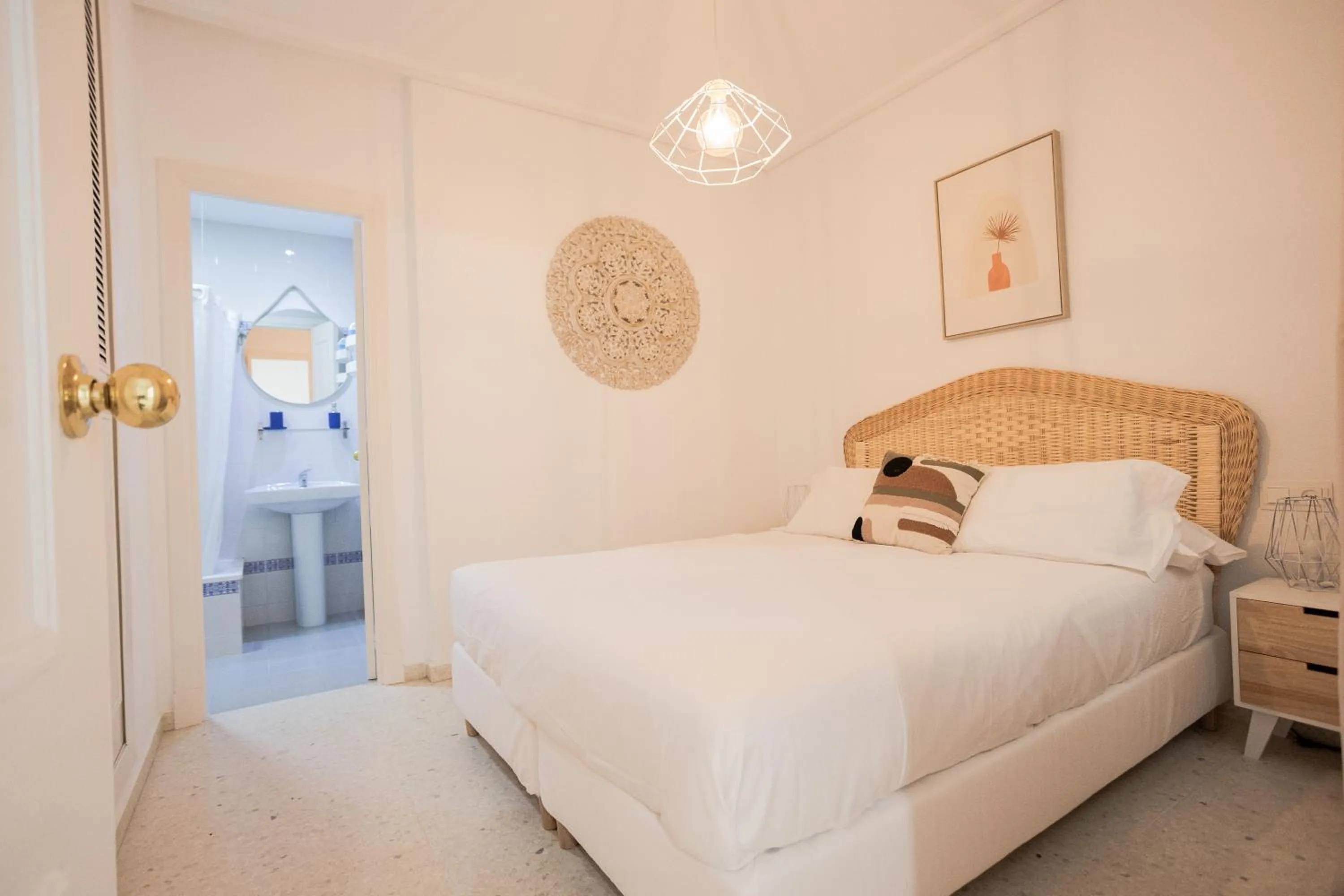 Bathroom, Bed in Pisoelpuerto