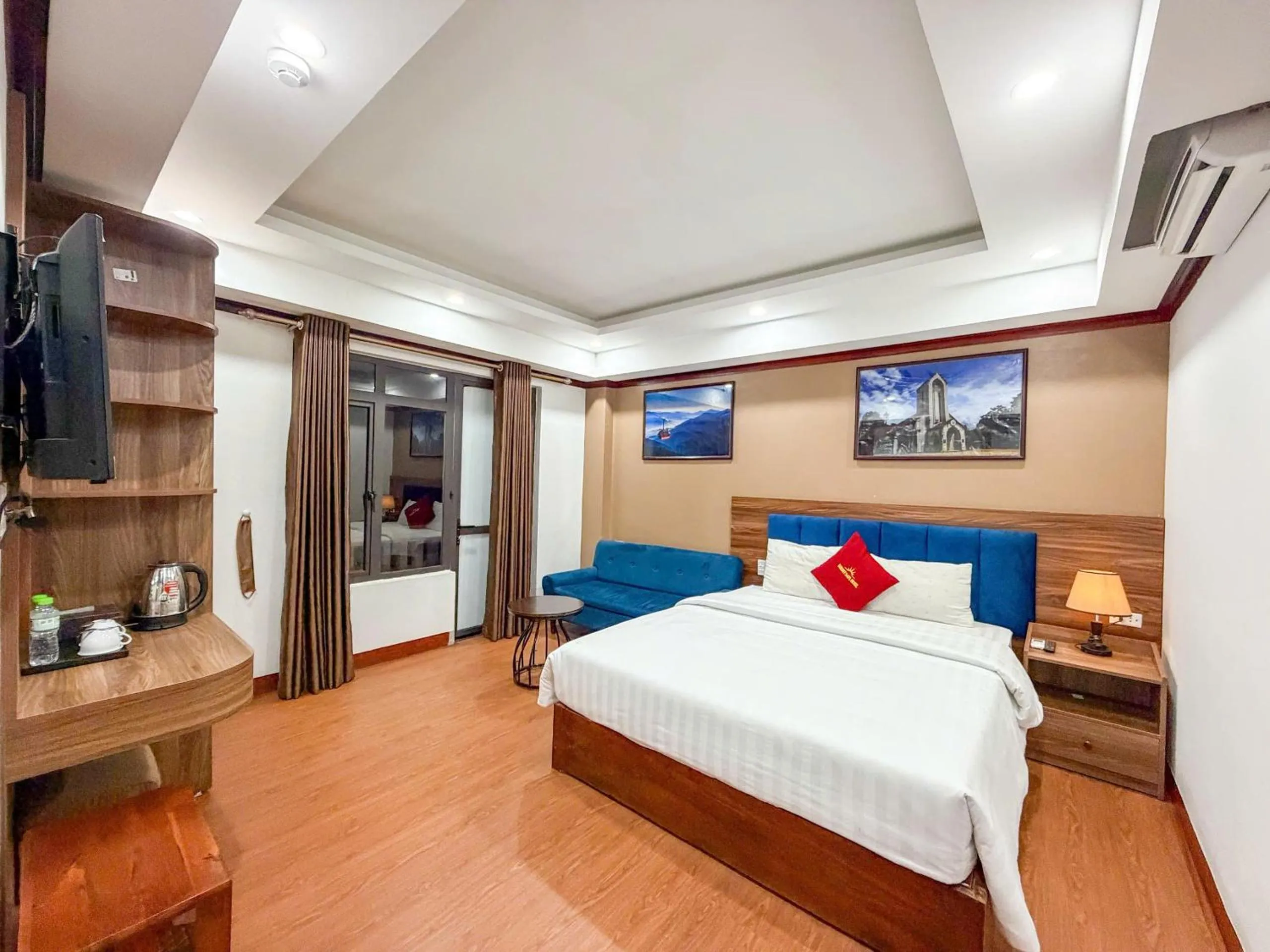 Bedroom, Bed in Liberty Sapa Hotel