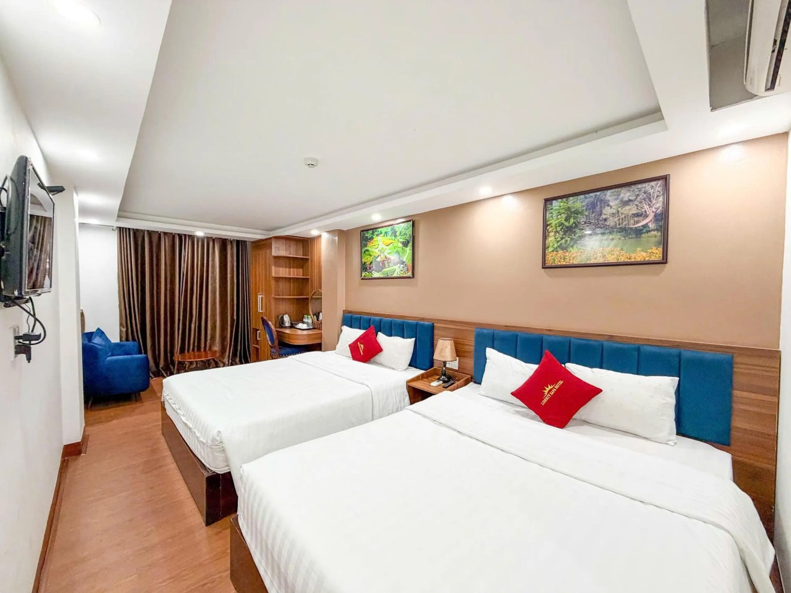 Bedroom, Bed in Liberty Sapa Hotel