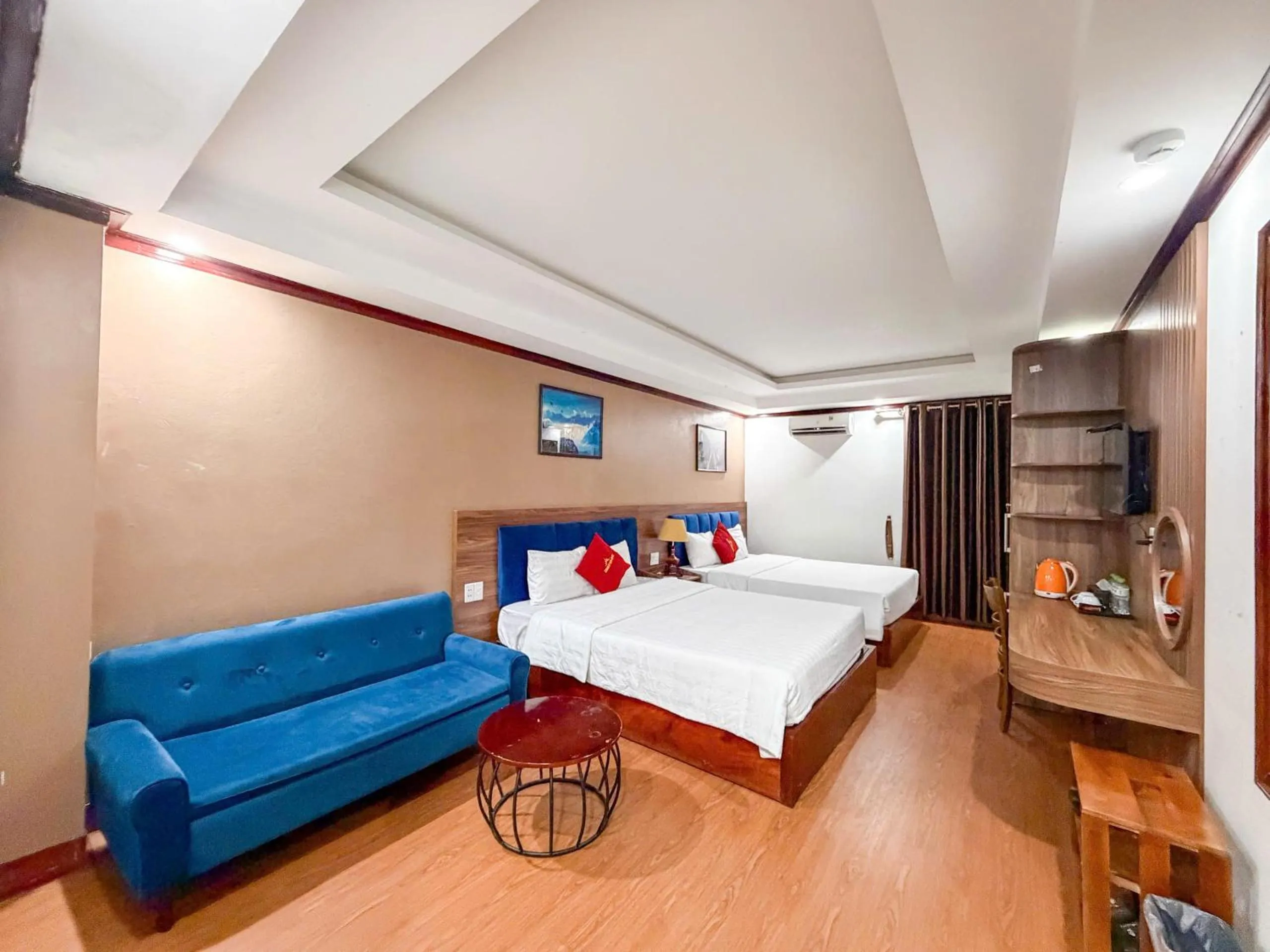 Bedroom, Bed in Liberty Sapa Hotel