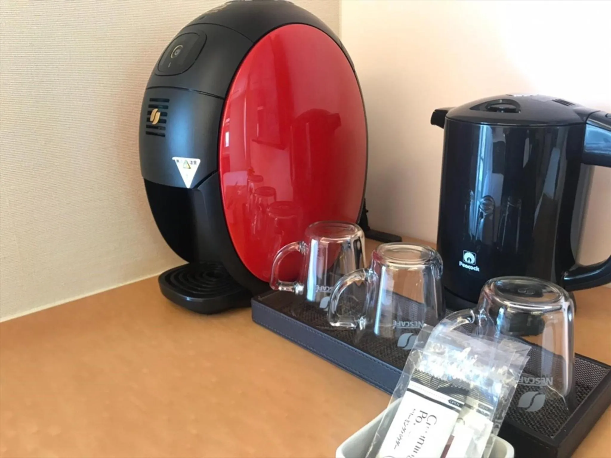 Coffee/tea facilities in Hotel Palm Royal Resort Kokusai Street