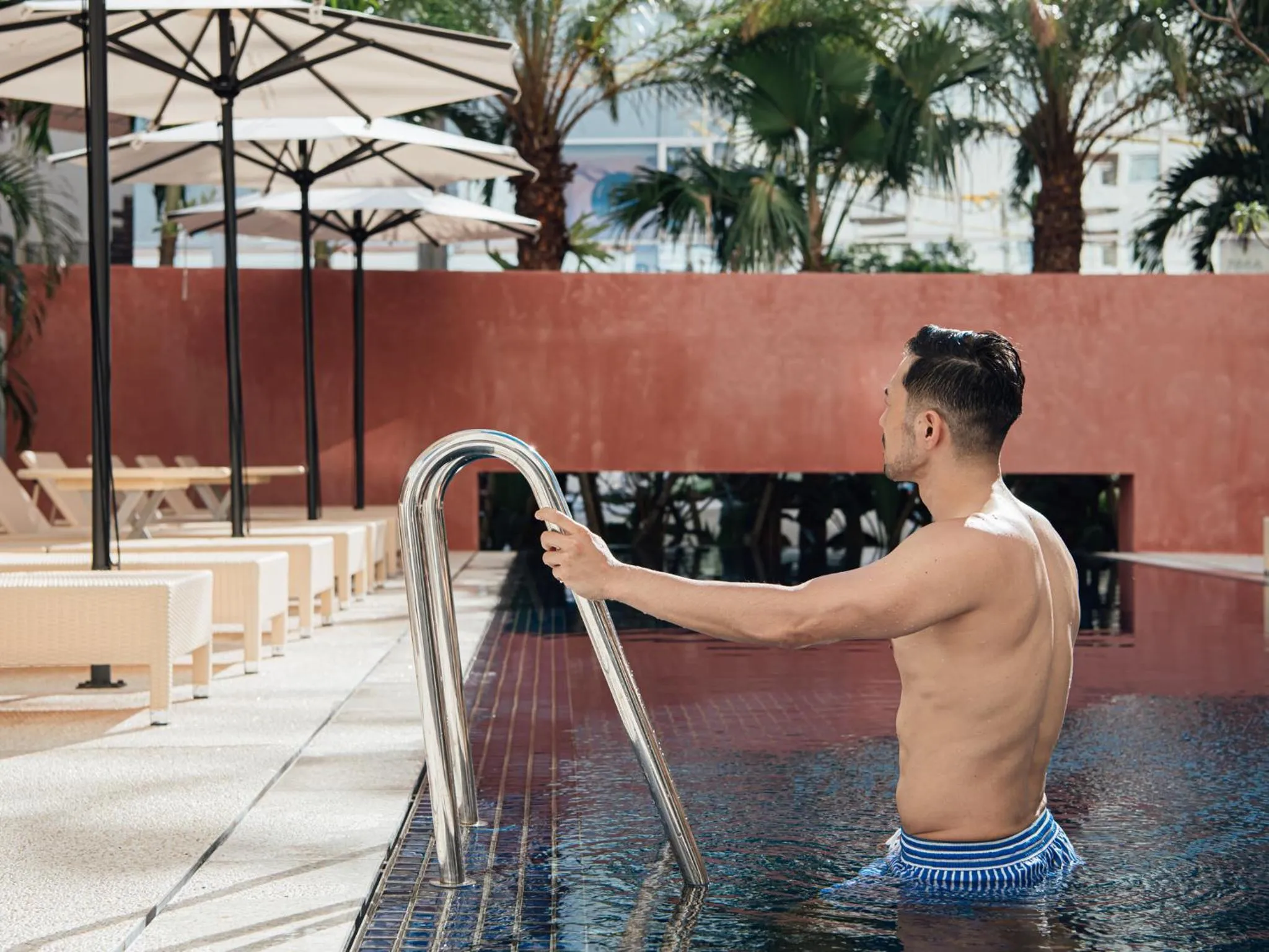 Swimming pool in Hotel Palm Royal Resort Kokusai Street