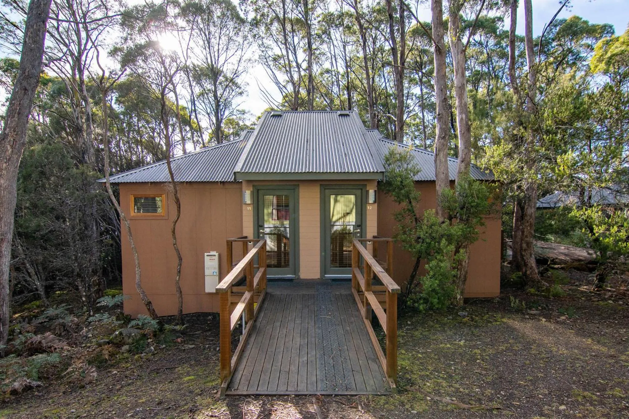 Facade/entrance in Lake St Clair Lodge