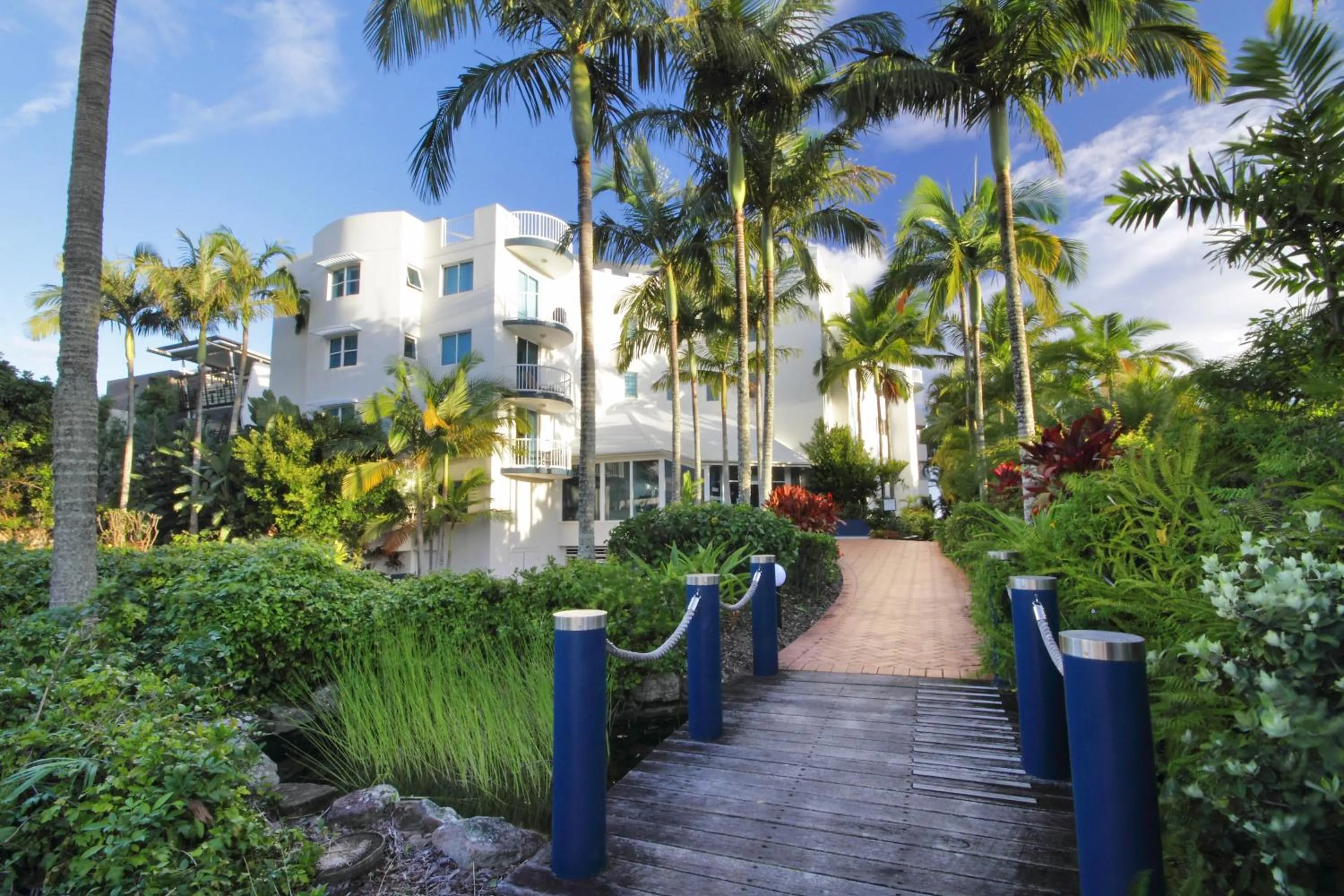 Facade/entrance in Watermark Resort Caloundra