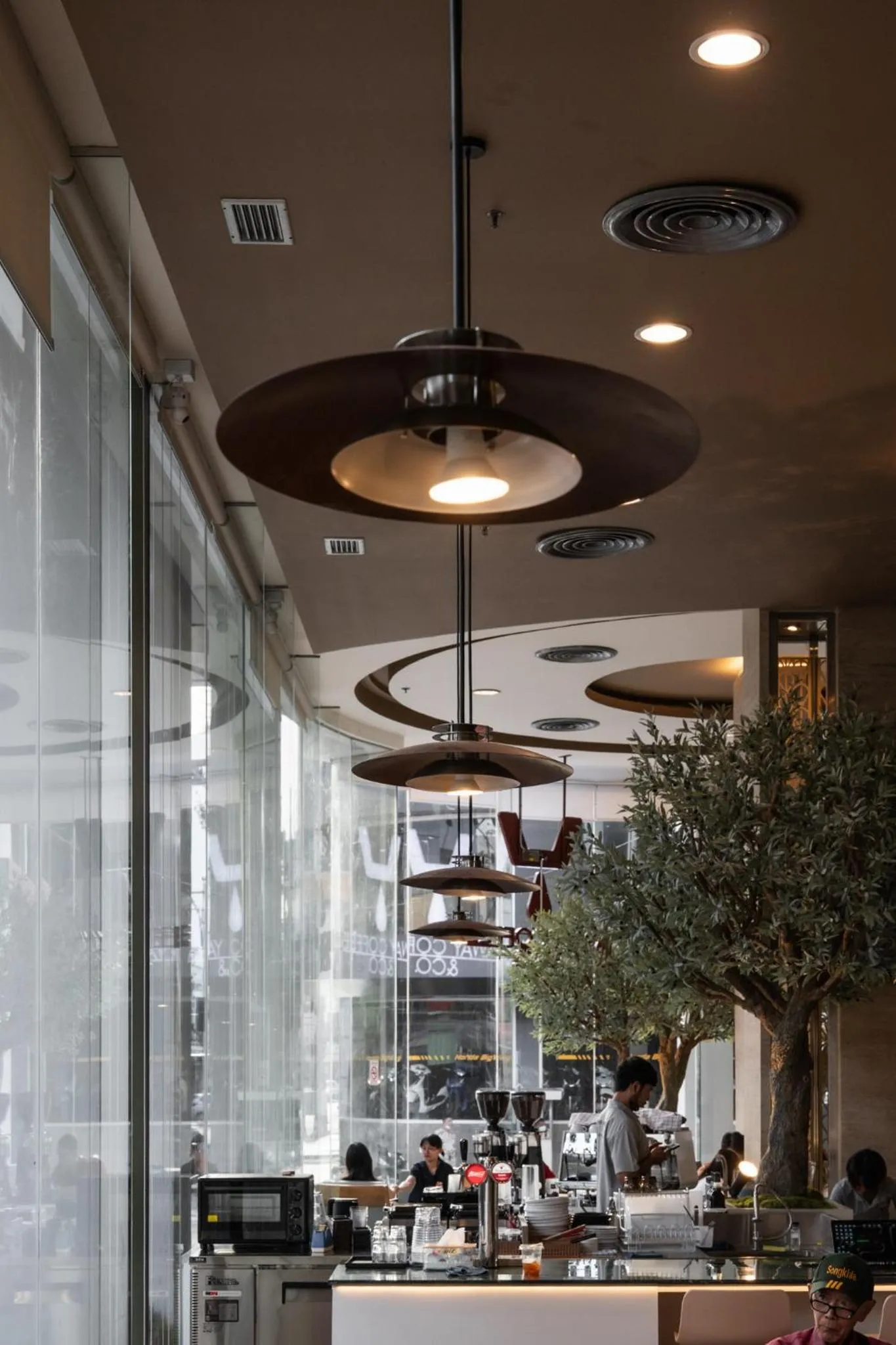 Golden Crown Grand Hotel