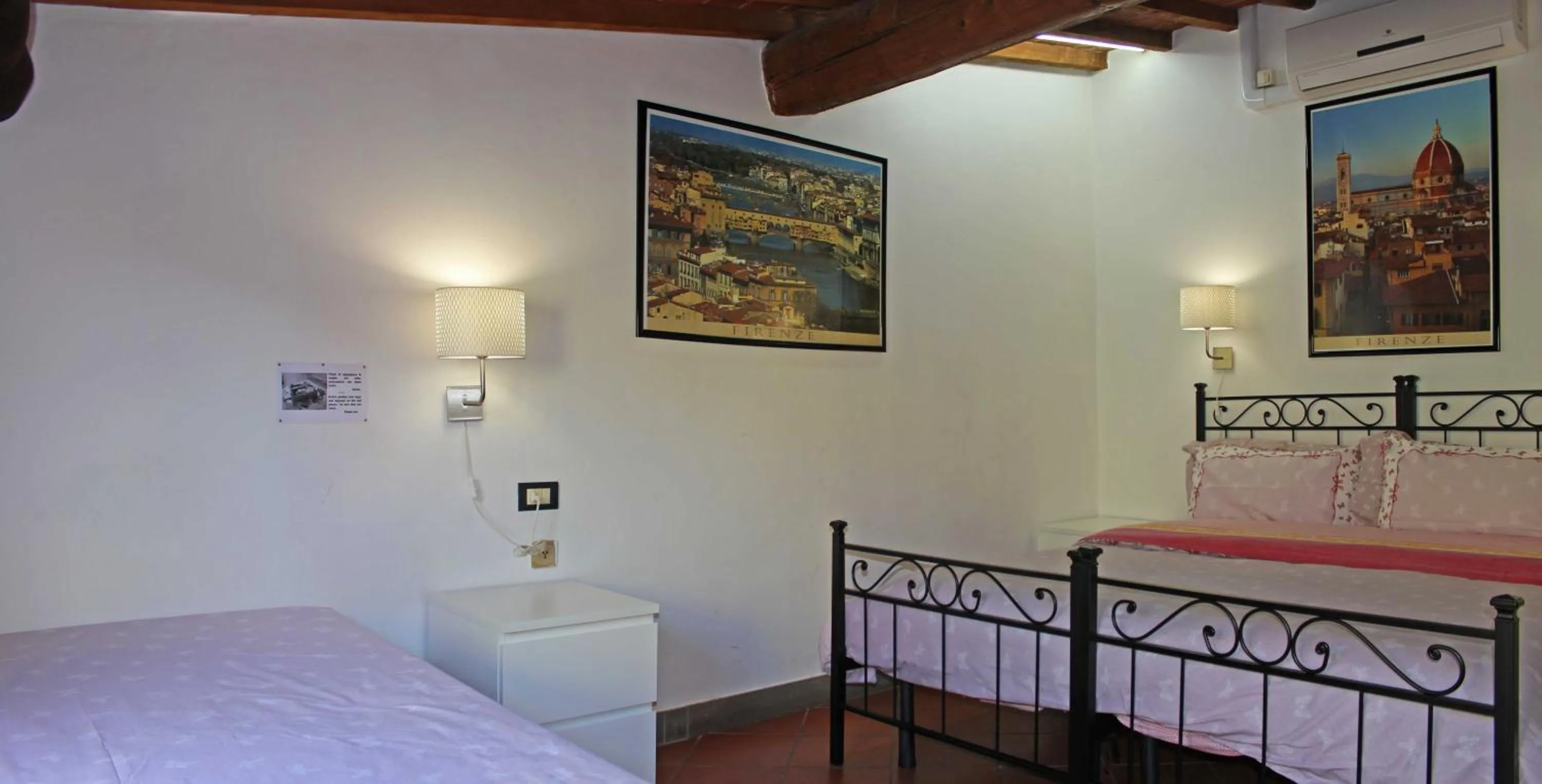 Photo of the whole room, Bed in Max Apartments