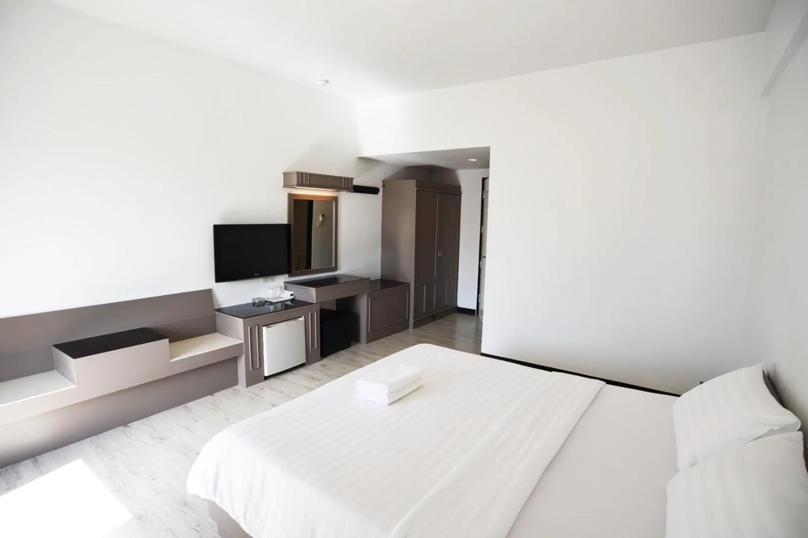 Bedroom in Hi Season Hotel